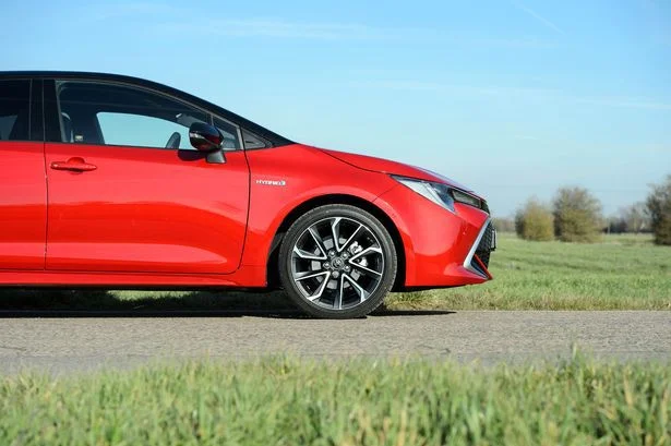 0_RJ-R_TEM_100719Corolla_01.jpg