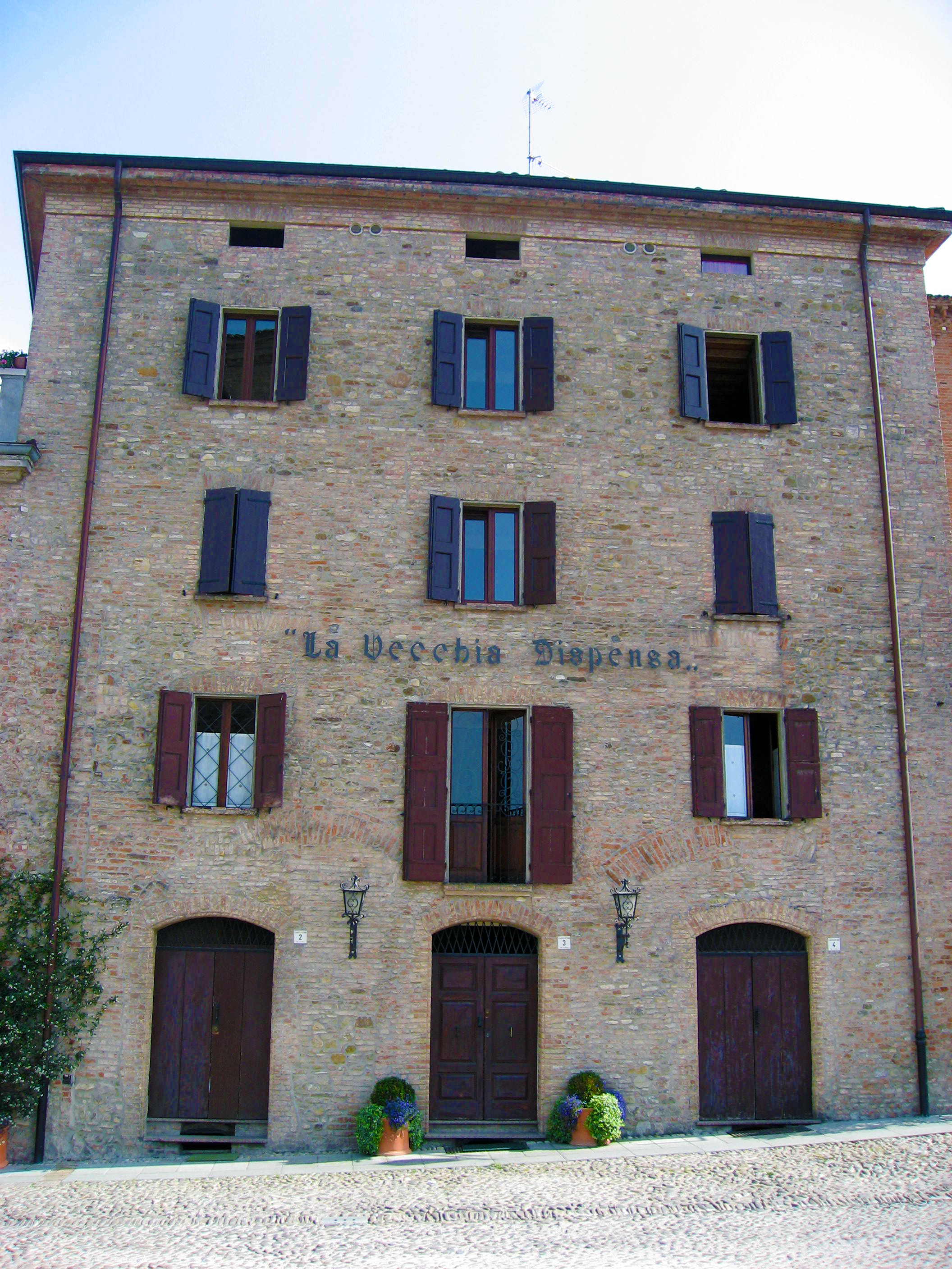La Vecchia Dispensa