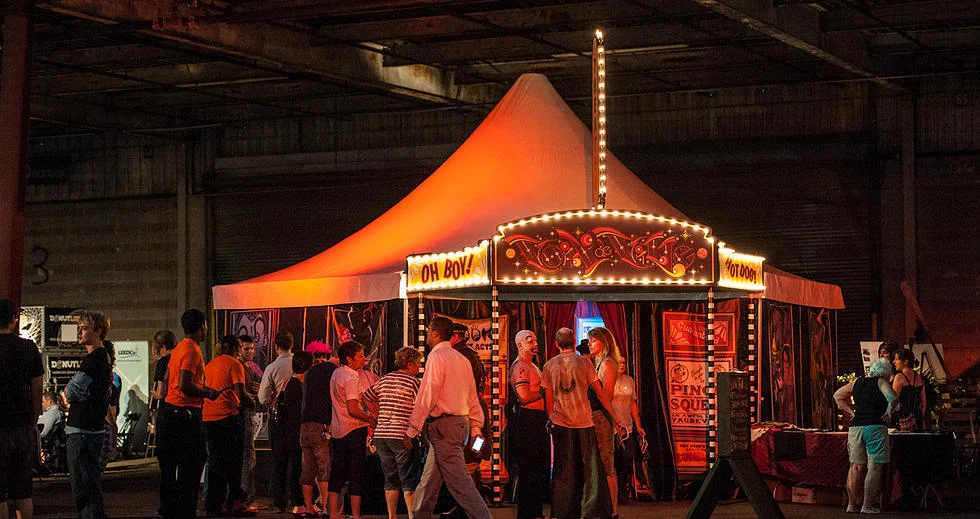 Wizbang! : A Pop-up Theater and Cabaret