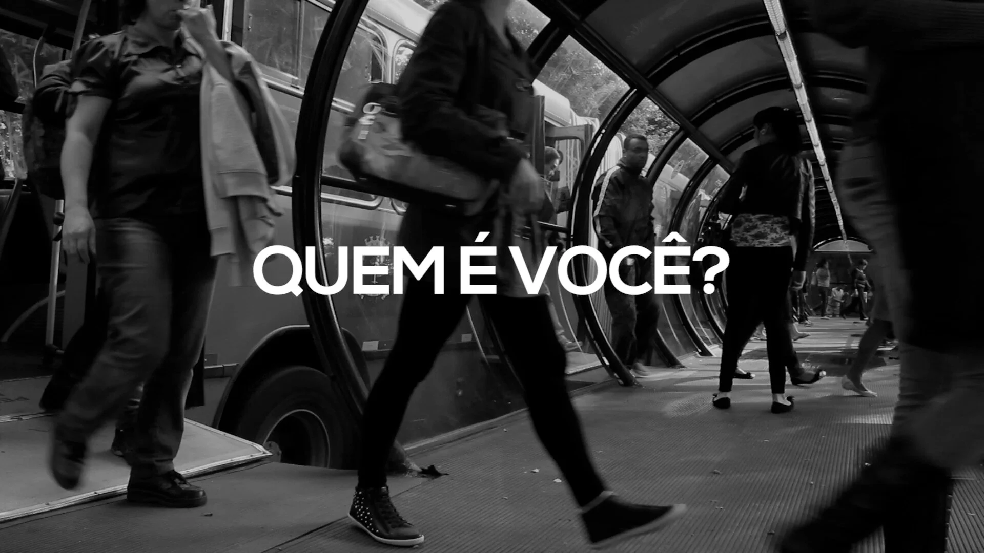 Como o Mundo Te Vê? - Documentário