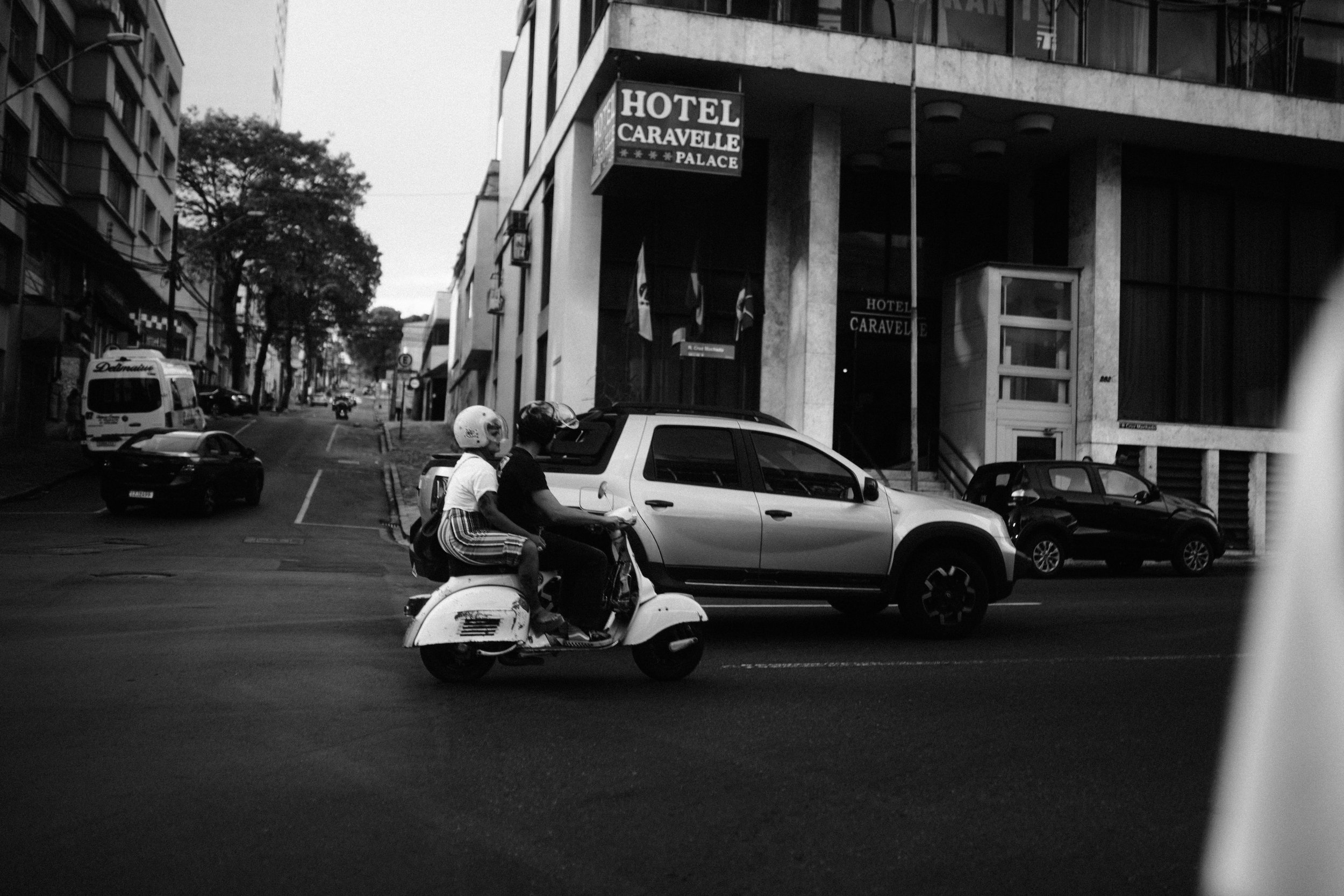 Filtro-Black-Diffusion-KF-Ricardo-Franzen-35mm-sigma-art-fotografia-de-rua-street-photography-brazil-curitiba-5.jpg
