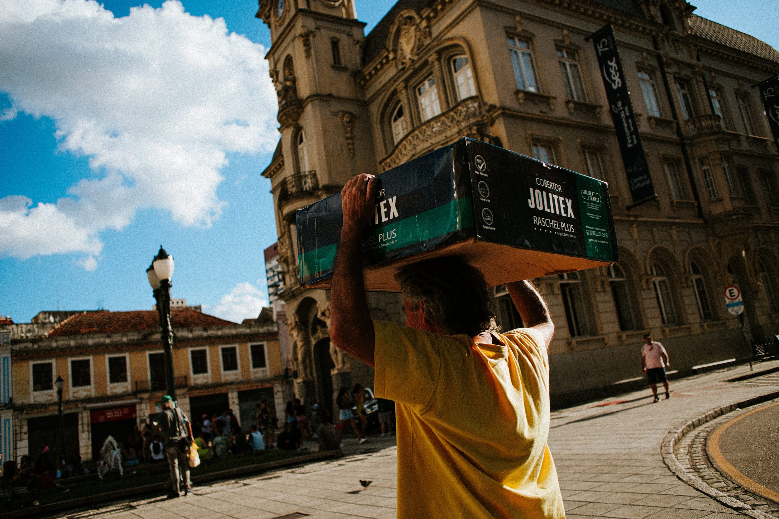 street-photography-brazil-ricardo-franzen-fotografia-de-rua-em-curitiba-canon-25.jpg