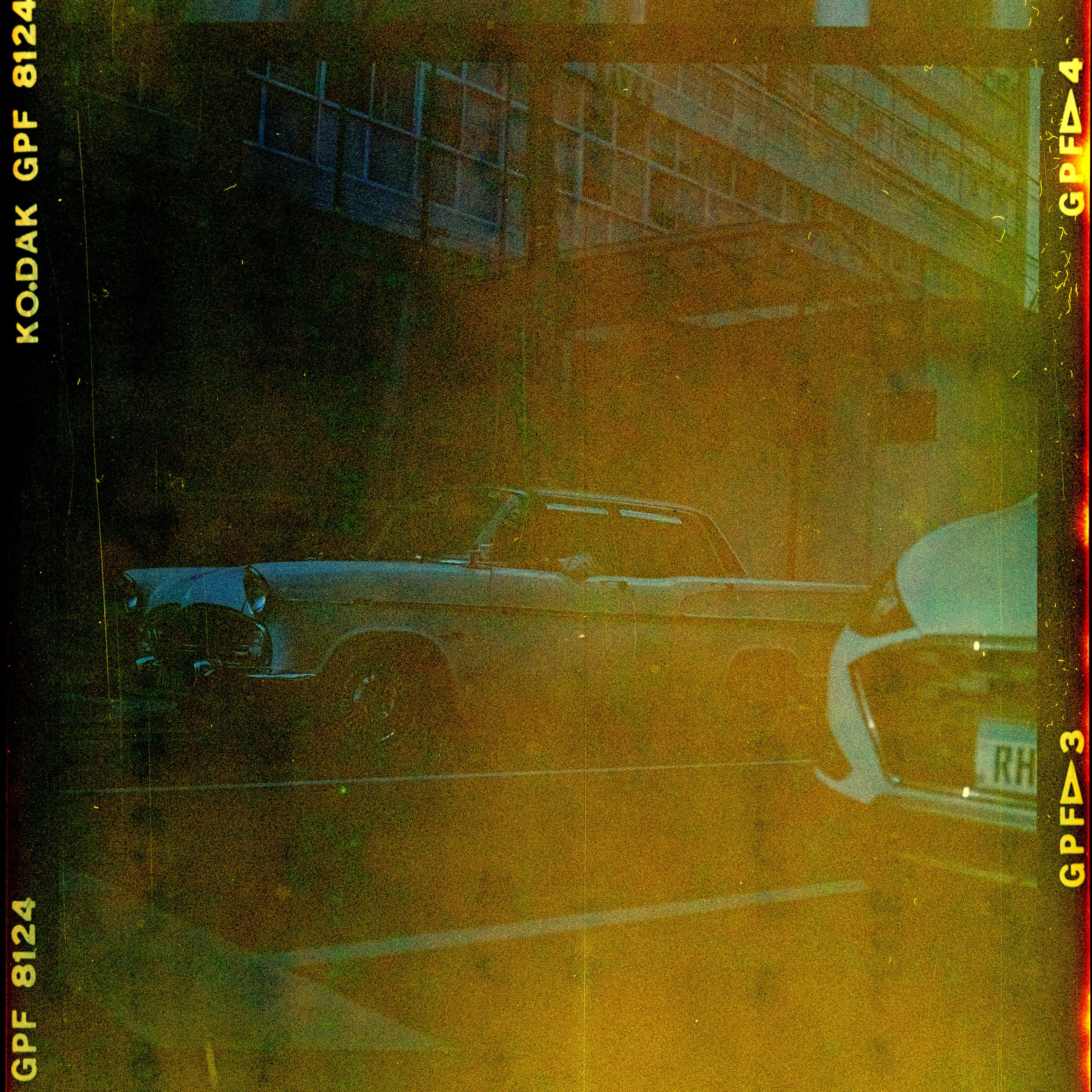 Hasselblad_500cm_120mm_Ektacolor_1991-2.jpg