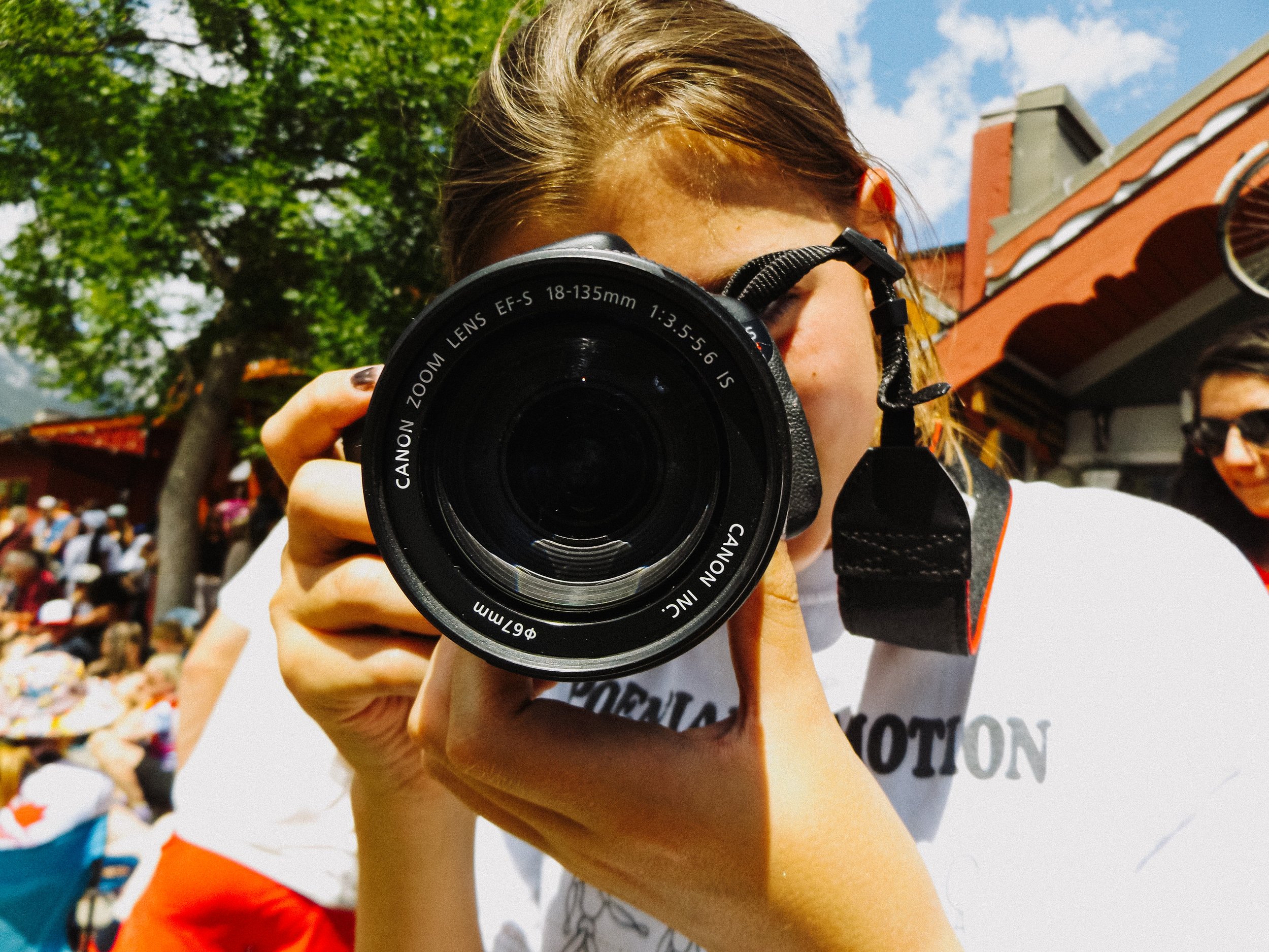 fotografia-de-rua-no-canada-canmore-canada-day-mark-franzen-20.jpg