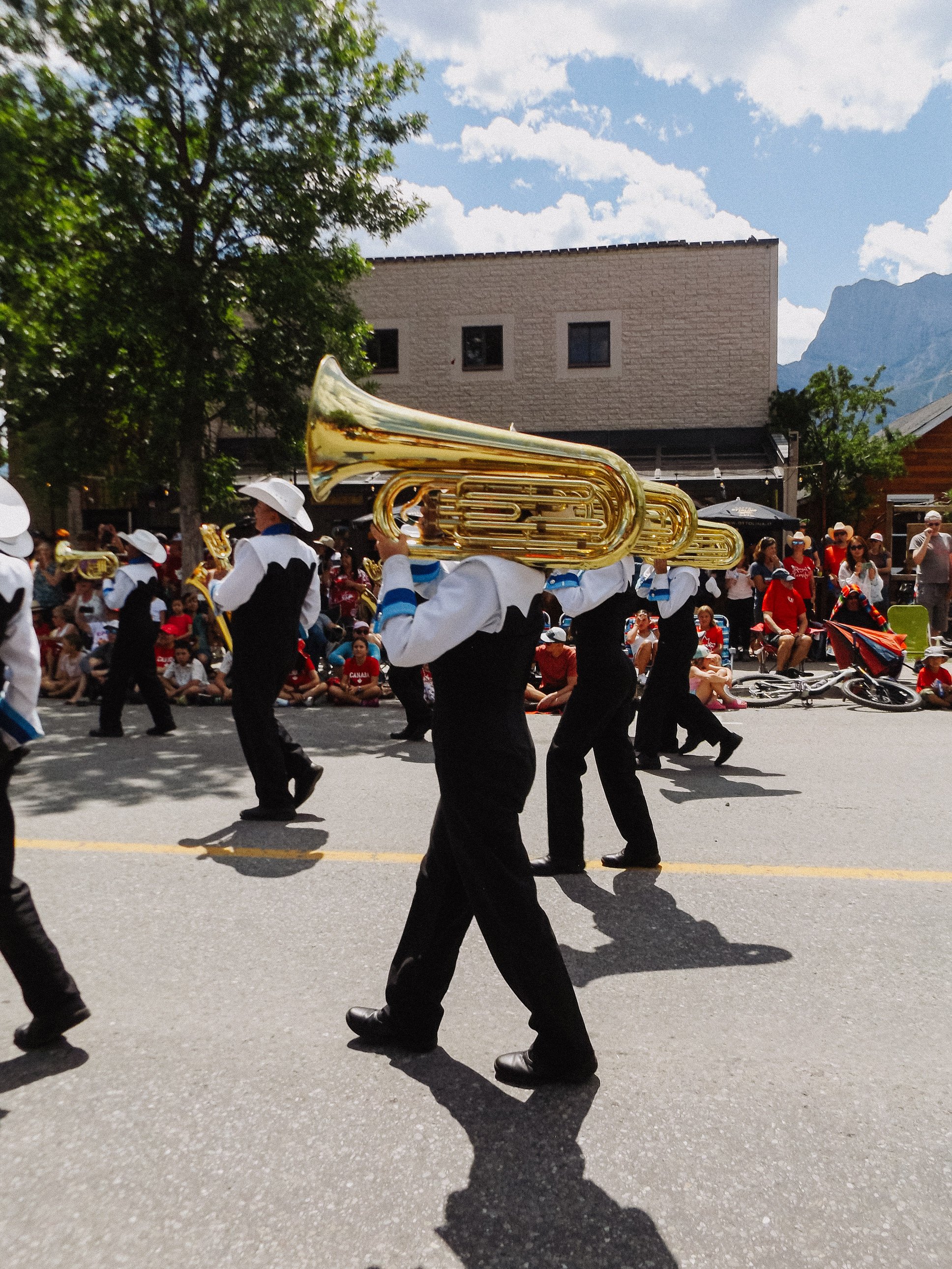 fotografia-de-rua-no-canada-canmore-canada-day-mark-franzen-46.jpg