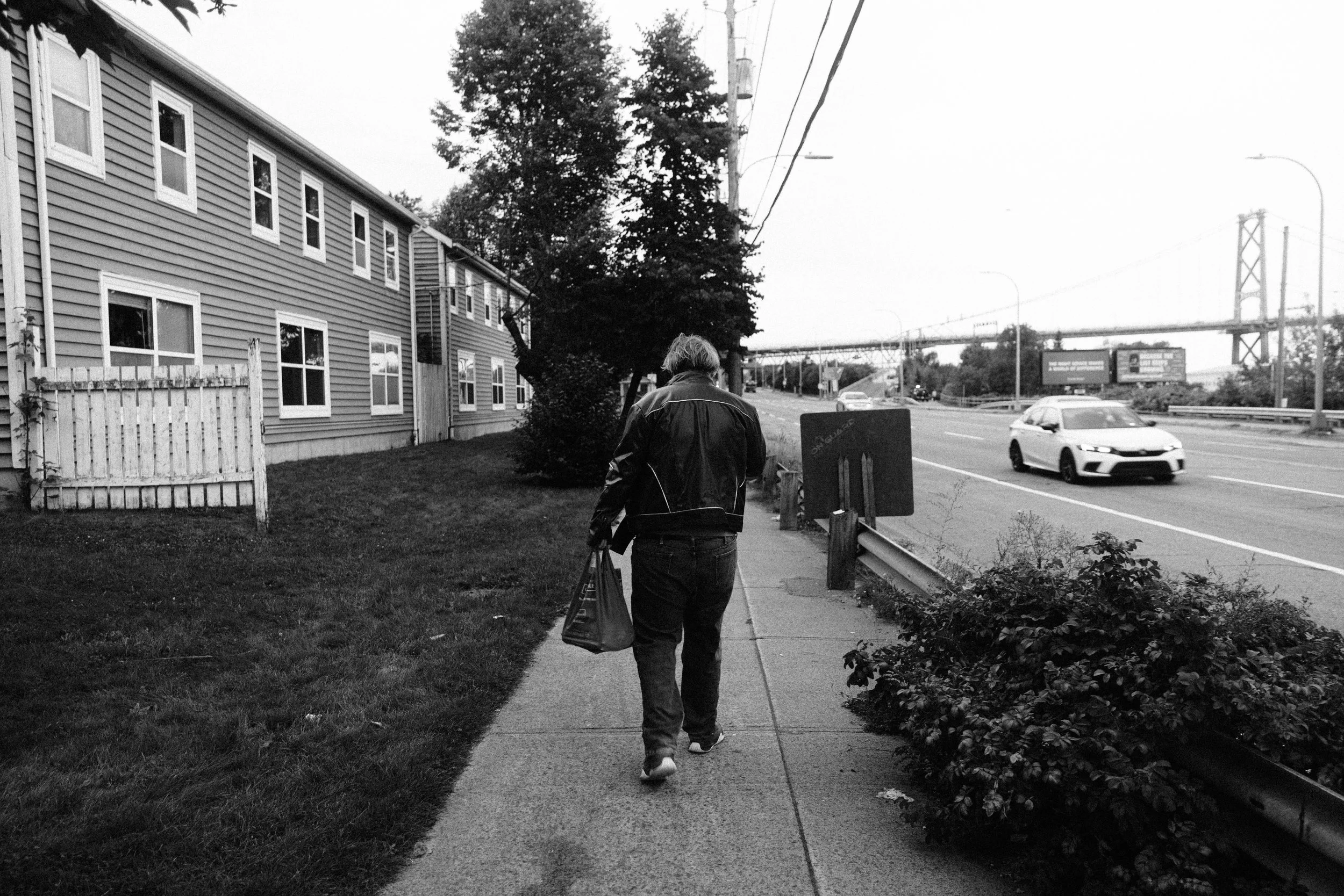 20250918_HALIFAX_Street_Photgraphy_Canon-60.jpg