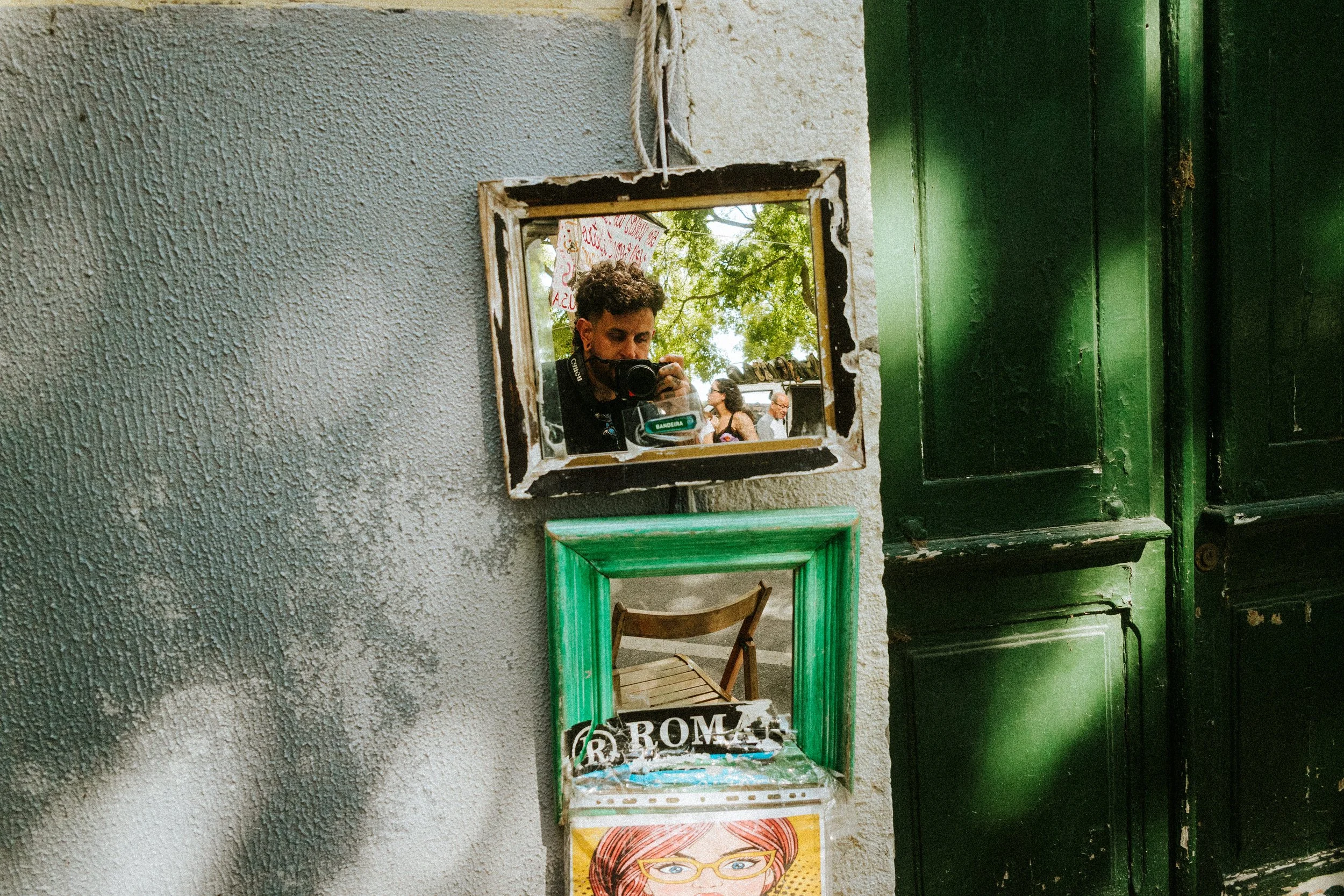 fotografia-de-rua-em-portugal-ricardo-franzen-alice-ricoh-feirinha-em-portugal-feira-lisboa-17.jpg