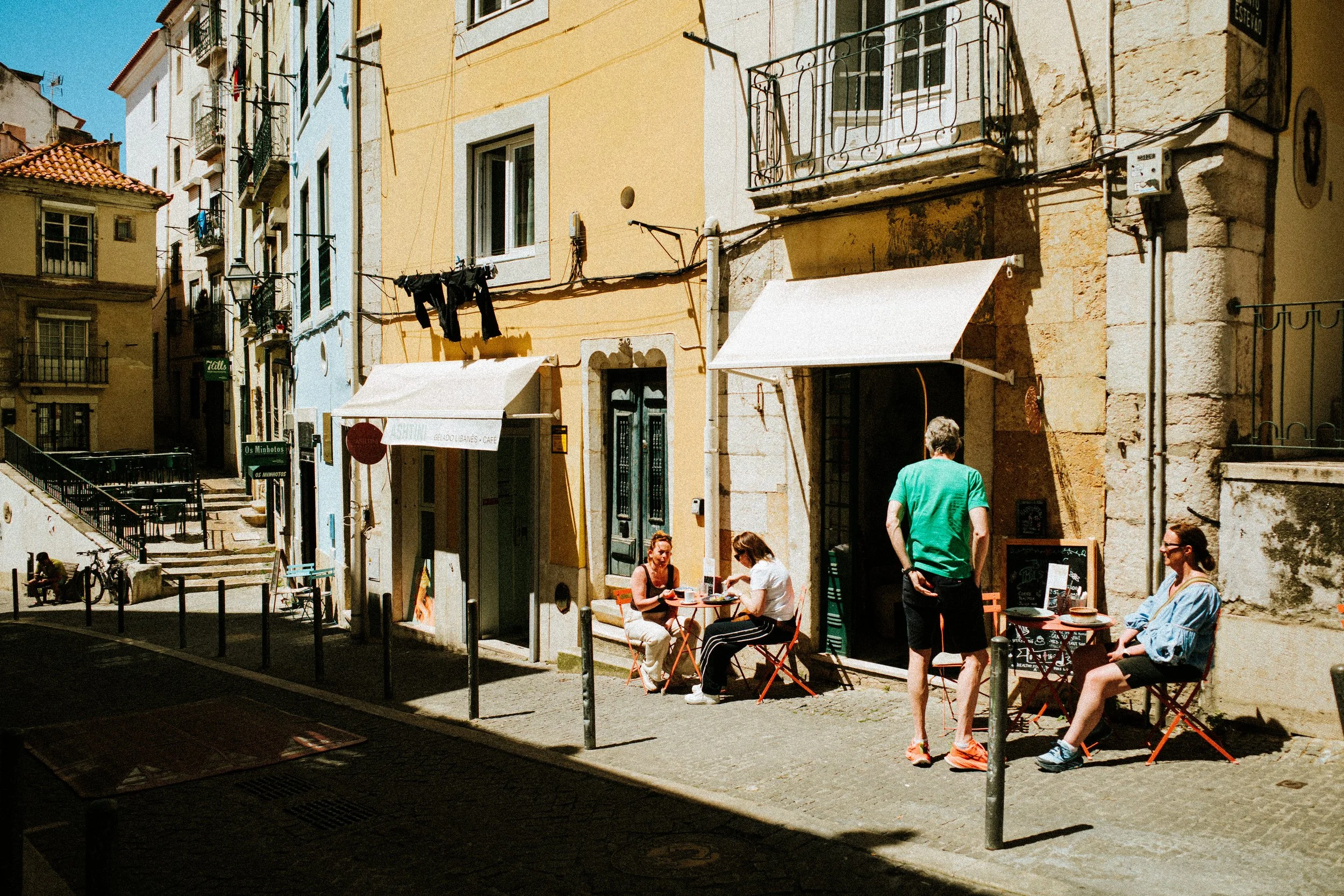 ricoh-gr-3-ricoh-gr-III-ricardo-franzen-fotografia-de-rua-em-lisboa-street-photography-lisbon-como-fotografar-ricardo-franzen-12.jpg