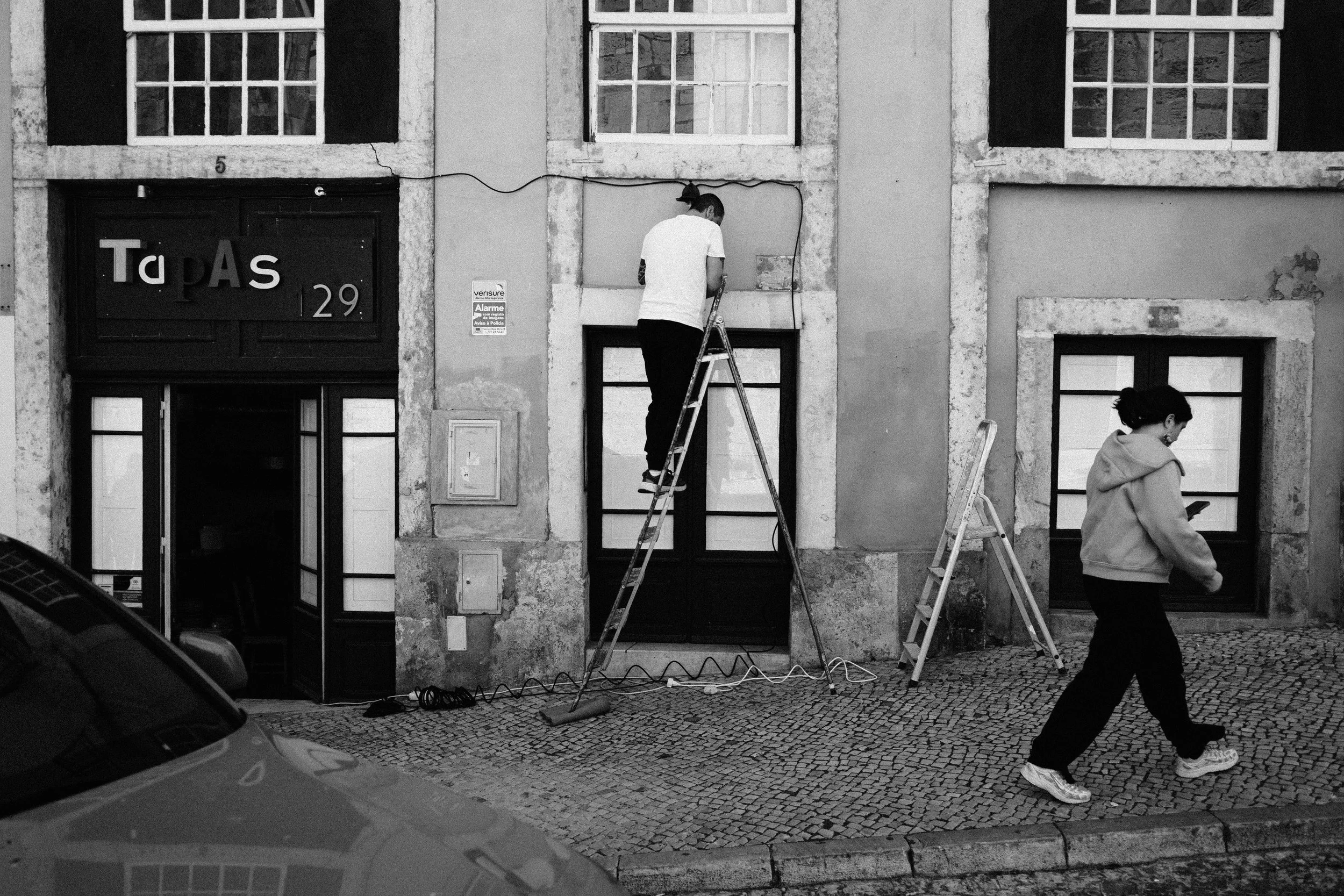 ricoh-gr-3-ricoh-gr-III-ricardo-franzen-fotografia-de-rua-em-lisboa-street-photography-lisbon-como-fotografar-ricardo-franzen-33.jpg