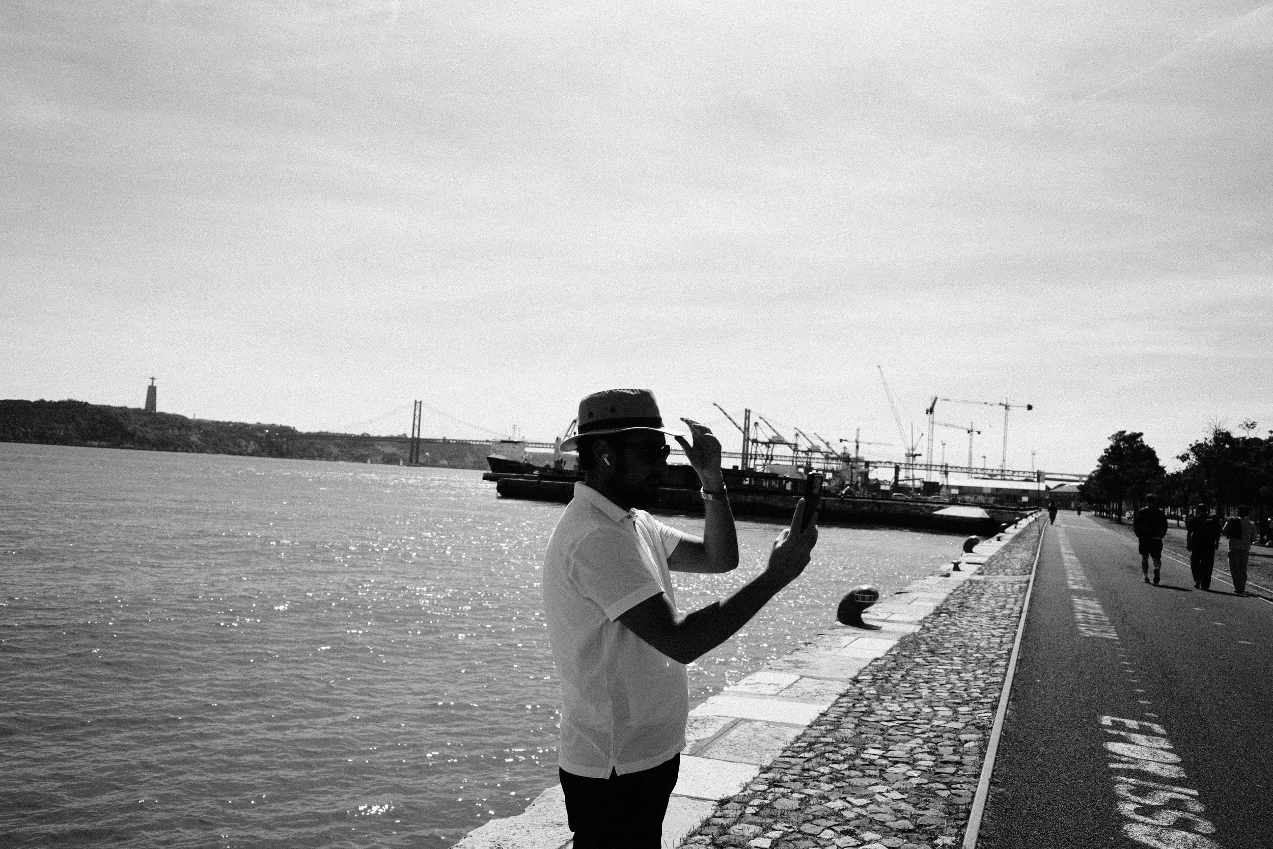 ricoh-gr-3-ricoh-gr-III-ricardo-franzen-fotografia-de-rua-em-lisboa-street-photography-lisbon-como-fotografar-ricardo-franzen-71.jpg