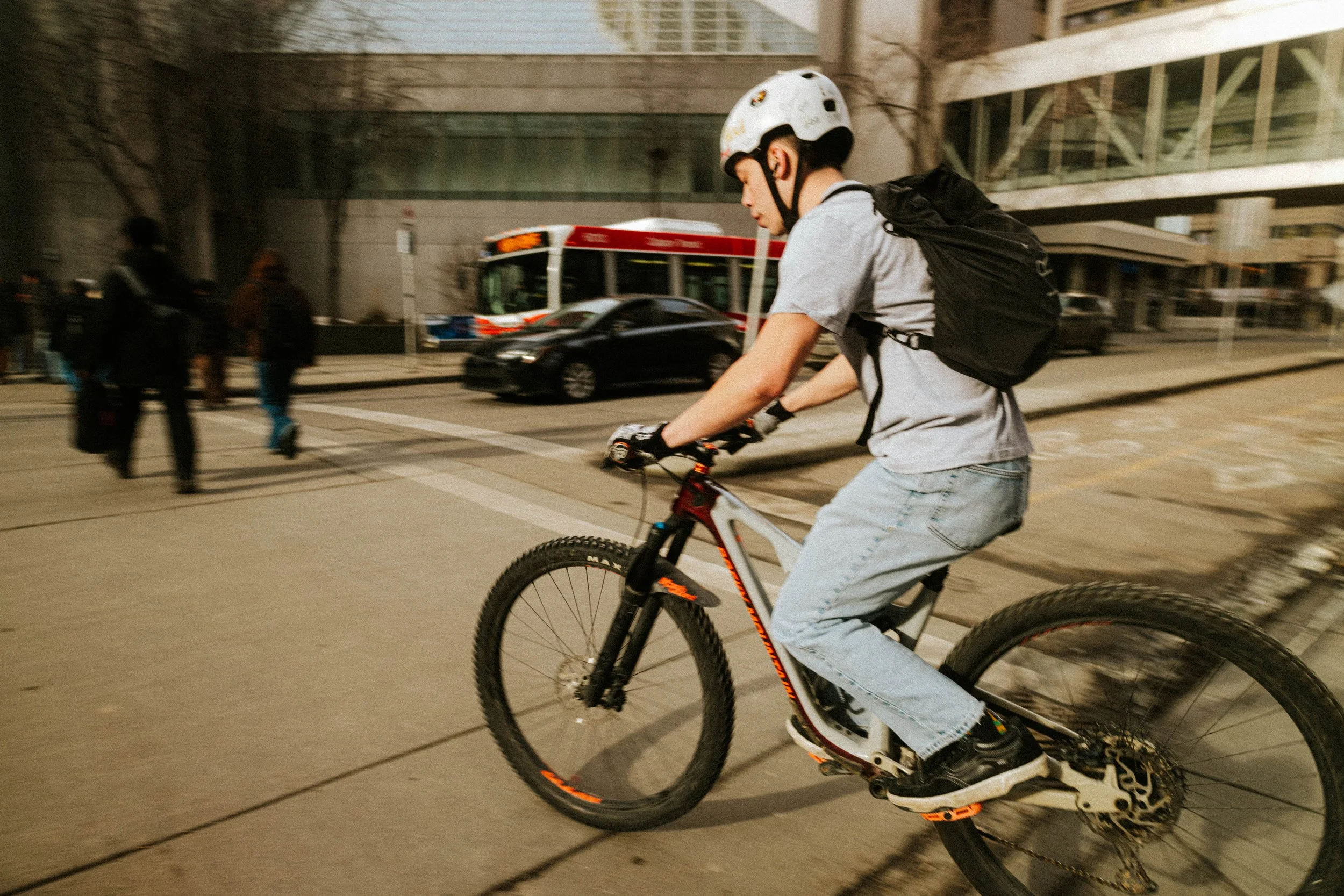 20260130_24-105mm_StreetDowntown_byFranzen_14.jpg
