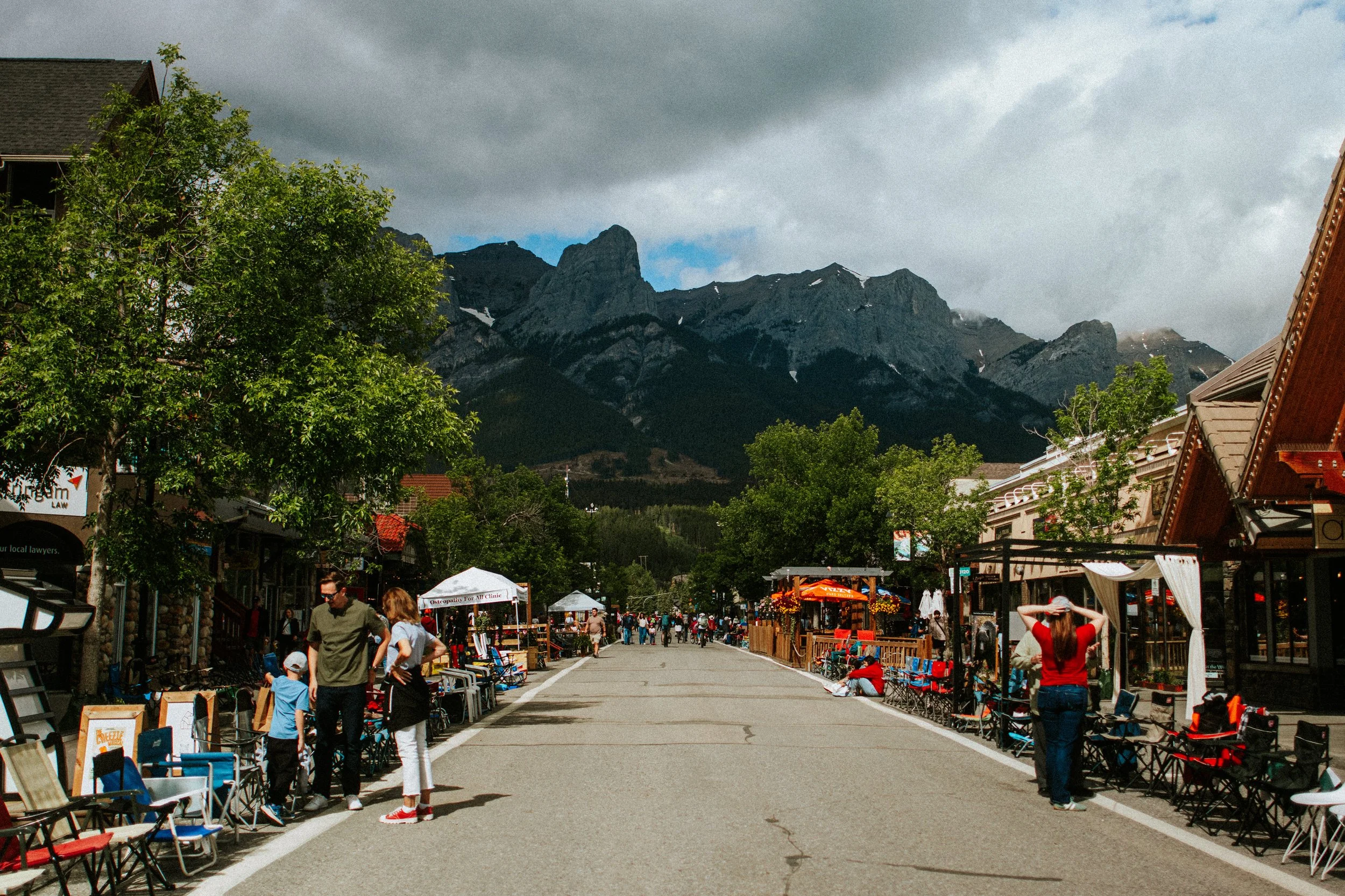 canmore-canada-day-ricardo-franzen-filmmaker-priscila-nightingale-photographer-vida-no-canada-roadtrip-30.jpg