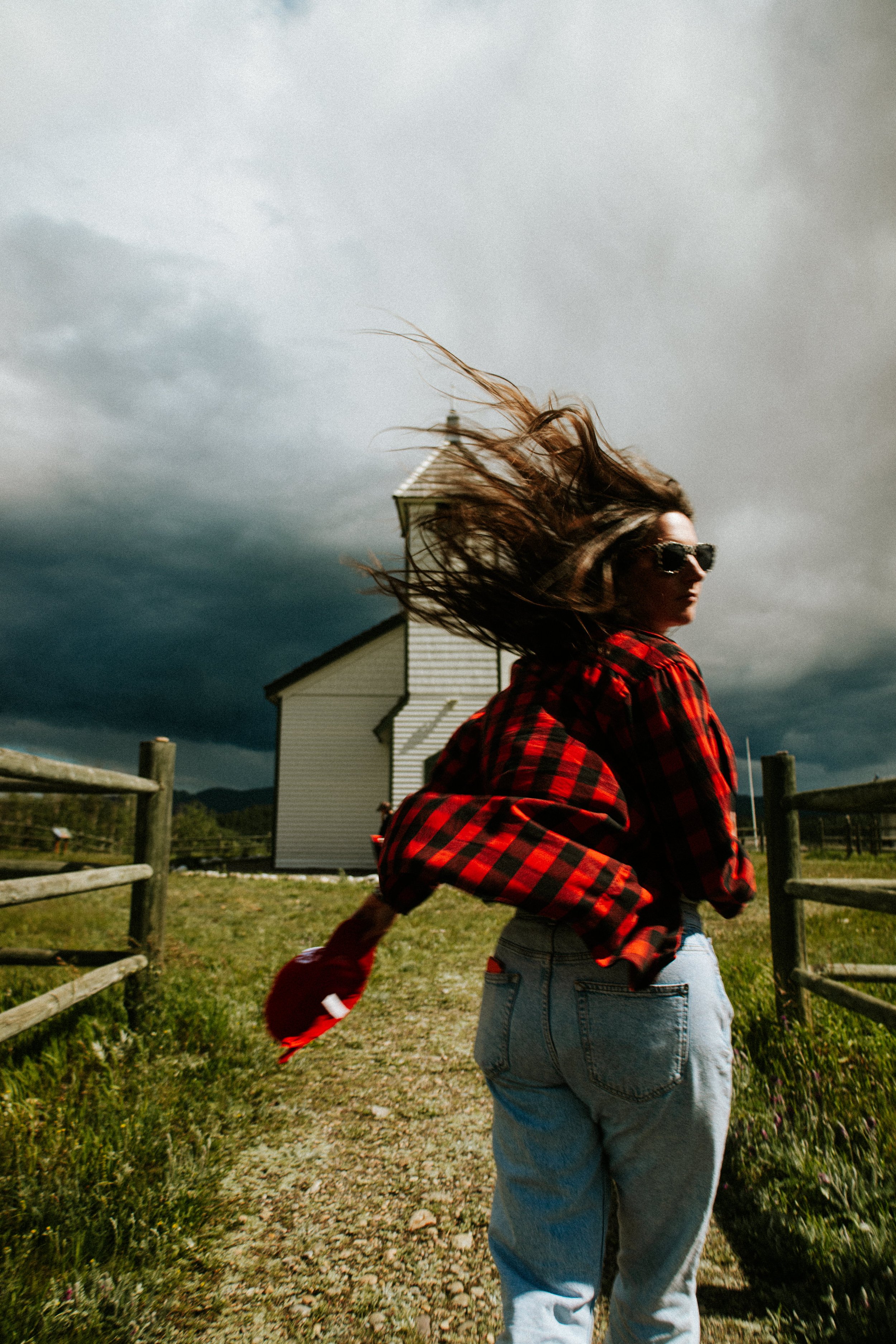 canmore-canada-day-ricardo-franzen-filmmaker-priscila-nightingale-photographer-vida-no-canada-roadtrip-134.jpg