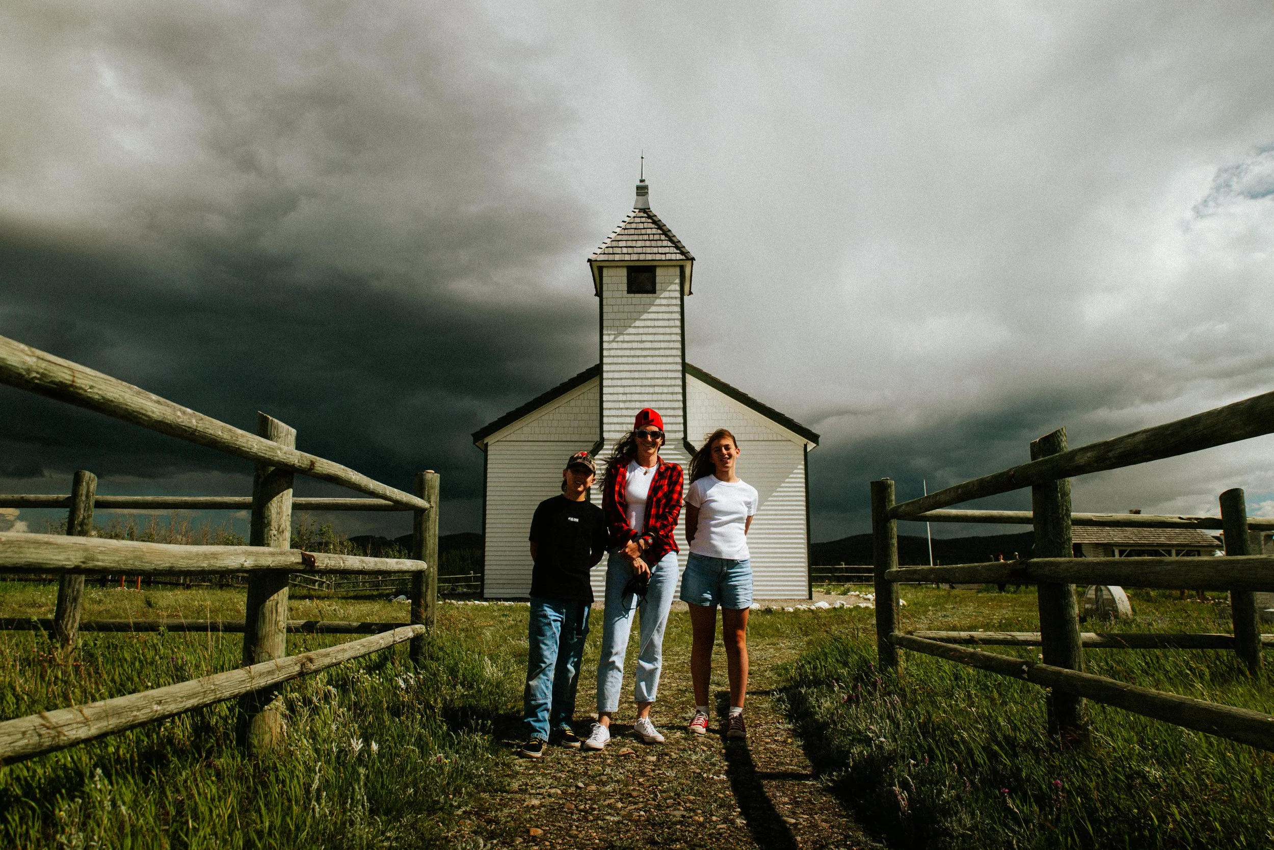canmore-canada-day-ricardo-franzen-filmmaker-priscila-nightingale-photographer-vida-no-canada-roadtrip-140.jpg