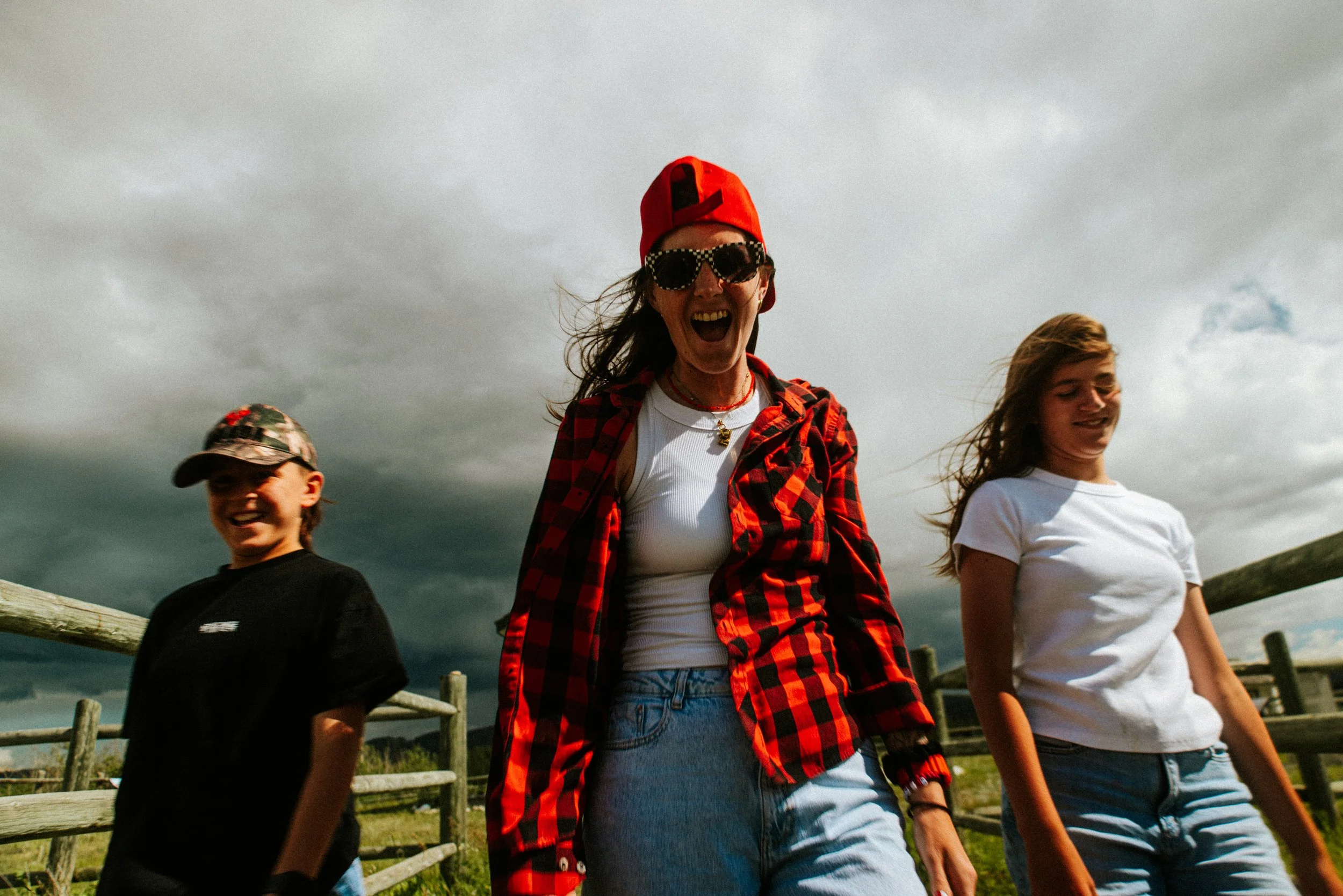 canmore-canada-day-ricardo-franzen-filmmaker-priscila-nightingale-photographer-vida-no-canada-roadtrip-146.jpg