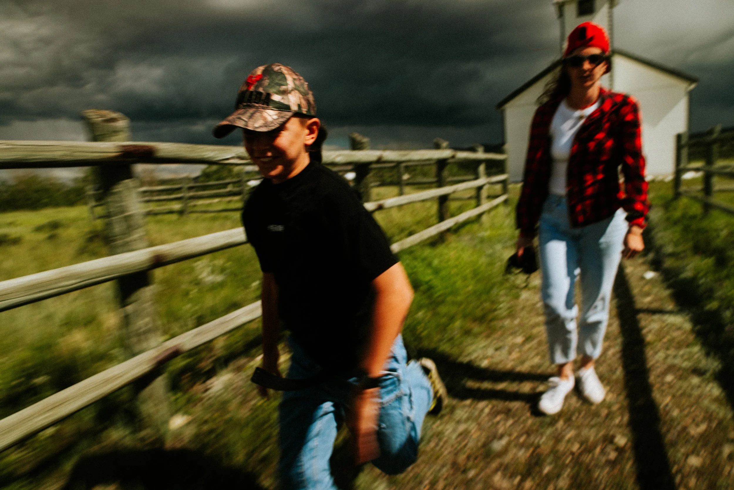 canmore-canada-day-ricardo-franzen-filmmaker-priscila-nightingale-photographer-vida-no-canada-roadtrip-148.jpg