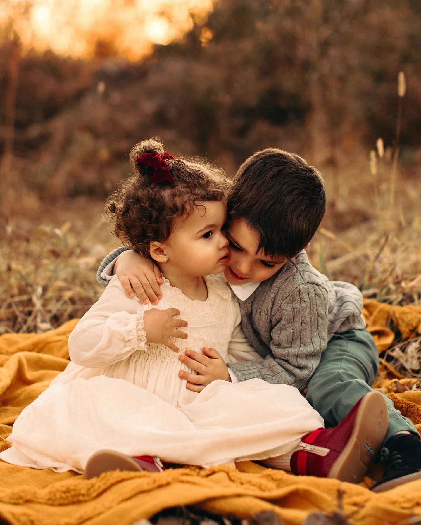 What a loving big brother 😍

#njfamily #newjerseyfamilyphotographer #njfamilyphotographer #njfamilyphotography #capturethemoment #allheartaccess #thesincerestoryteller #childrenseemagic #childhoodunplugged #dearestviewfinder #shotwithmoxie #talesoft