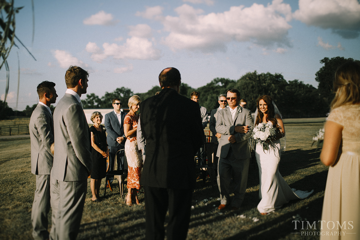 Northwest Arkansas wedding photographer