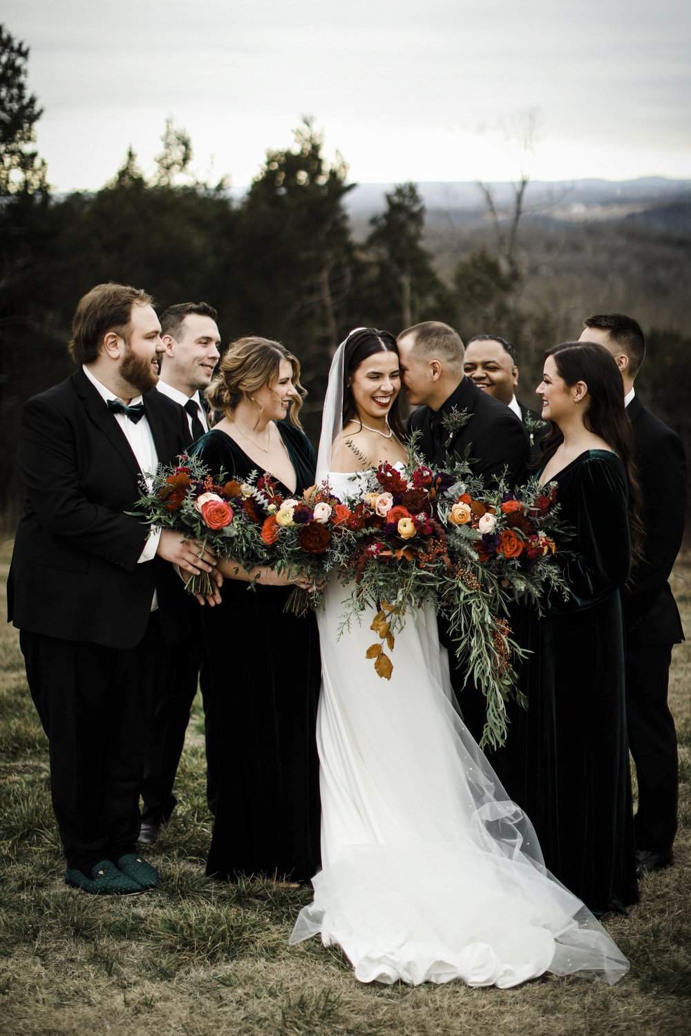 NORTHWEST ARKANSAS WEDDING PHOTOGRAPHER