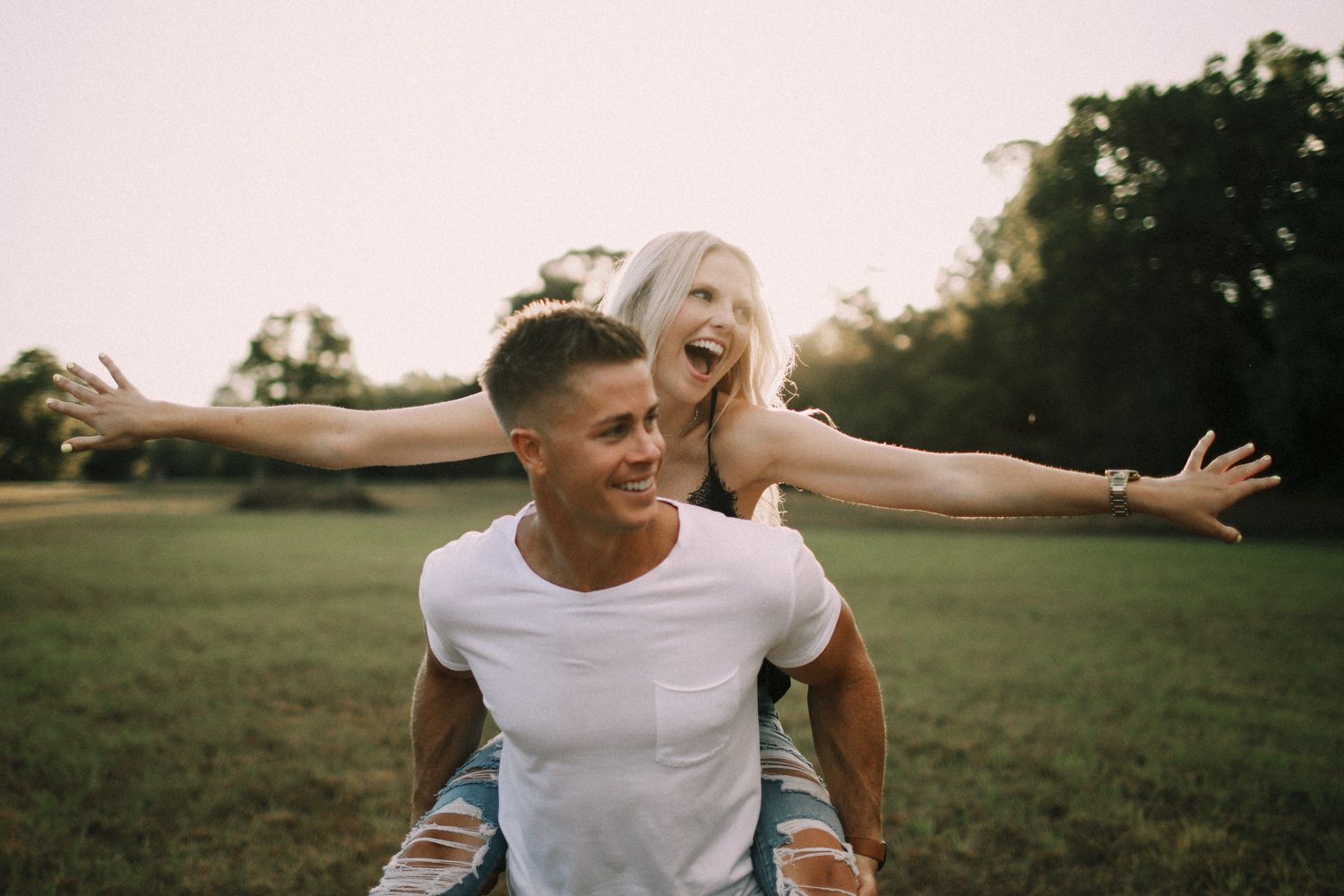 JOPLIN ENGAGEMENT PHOTOGRAPHER