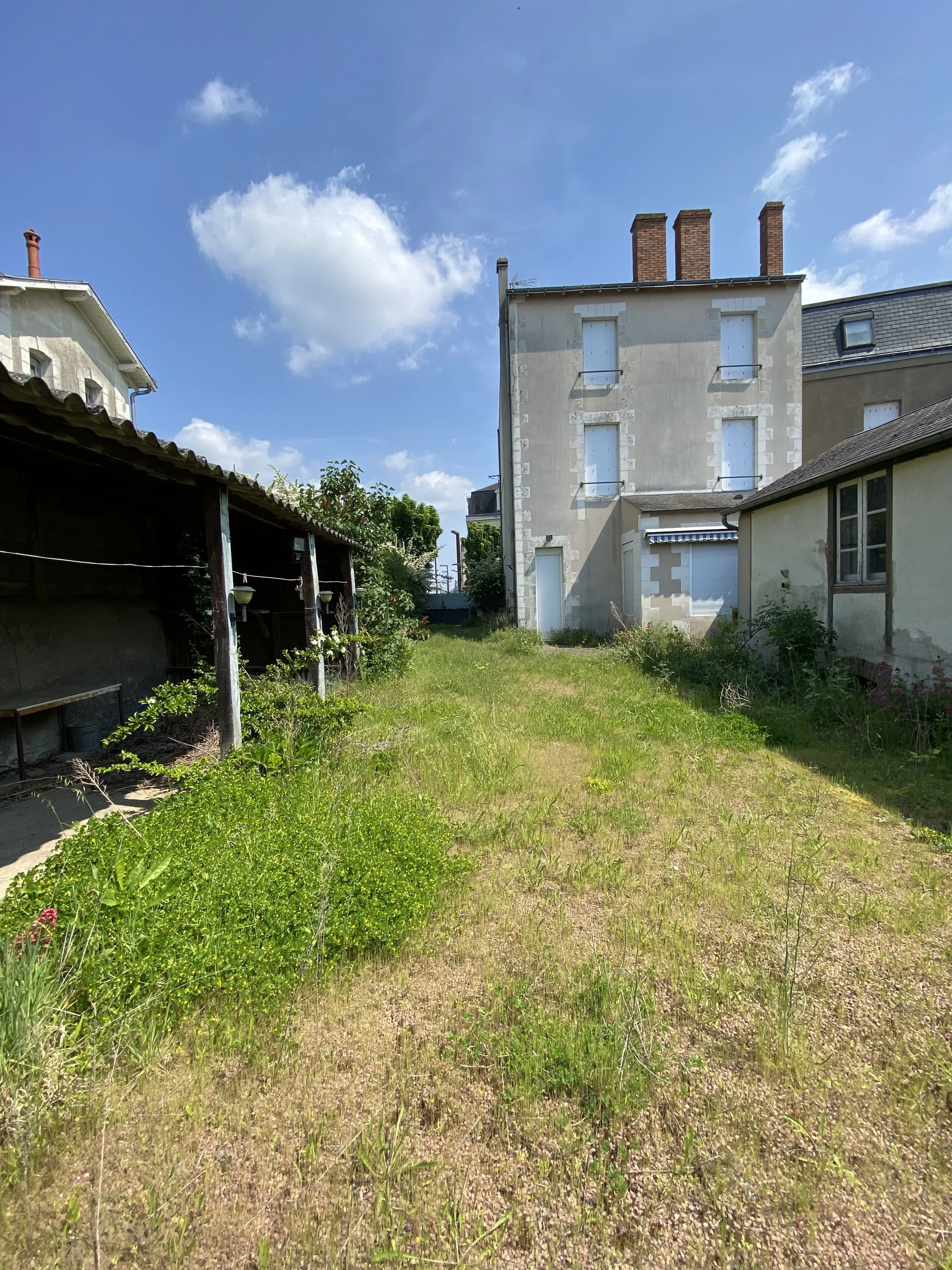 from the Shop to the gate