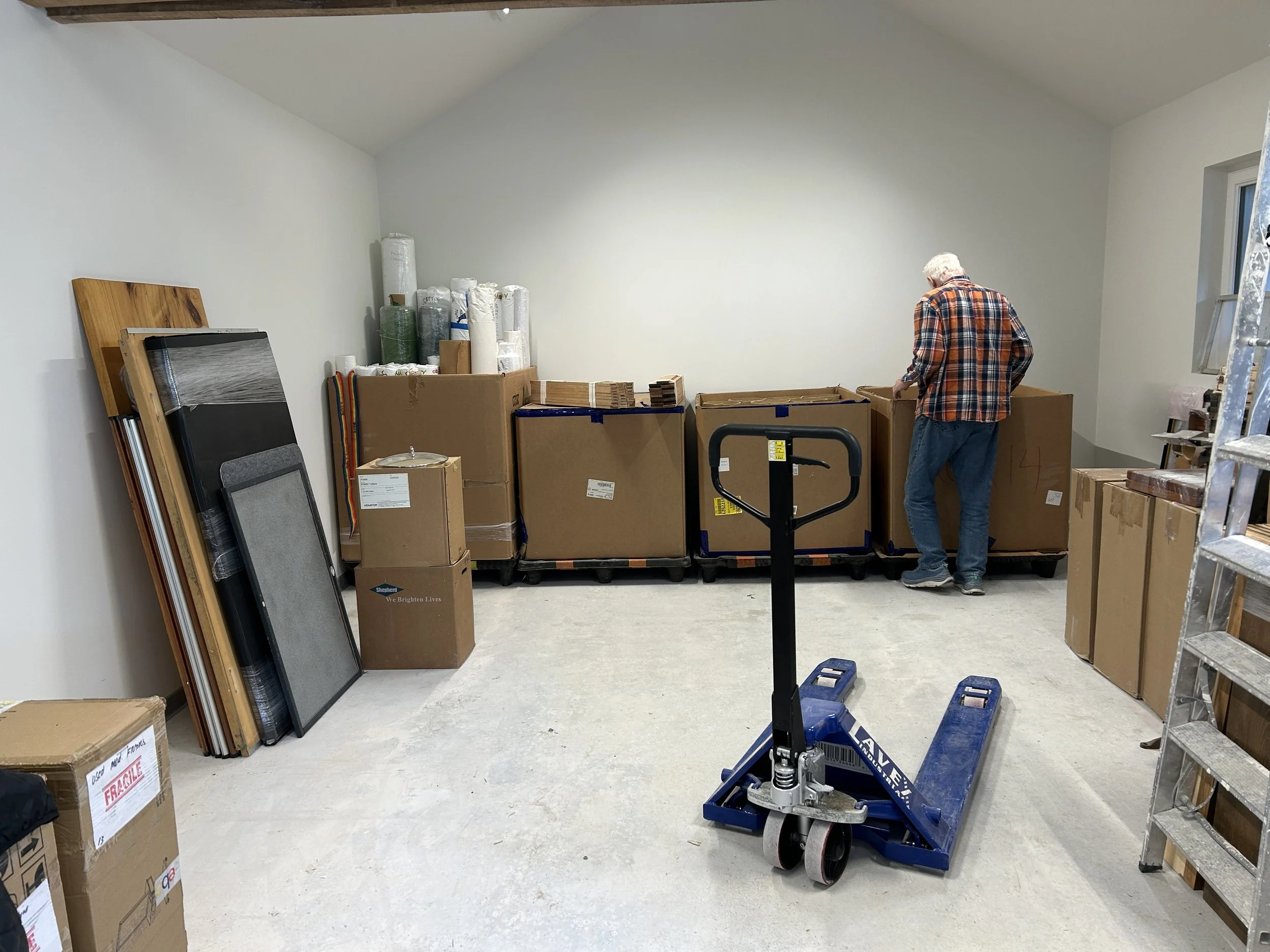  We emptied the first batch of 40 boxes because the next container arrives 10 days later and we had to make room for it.  