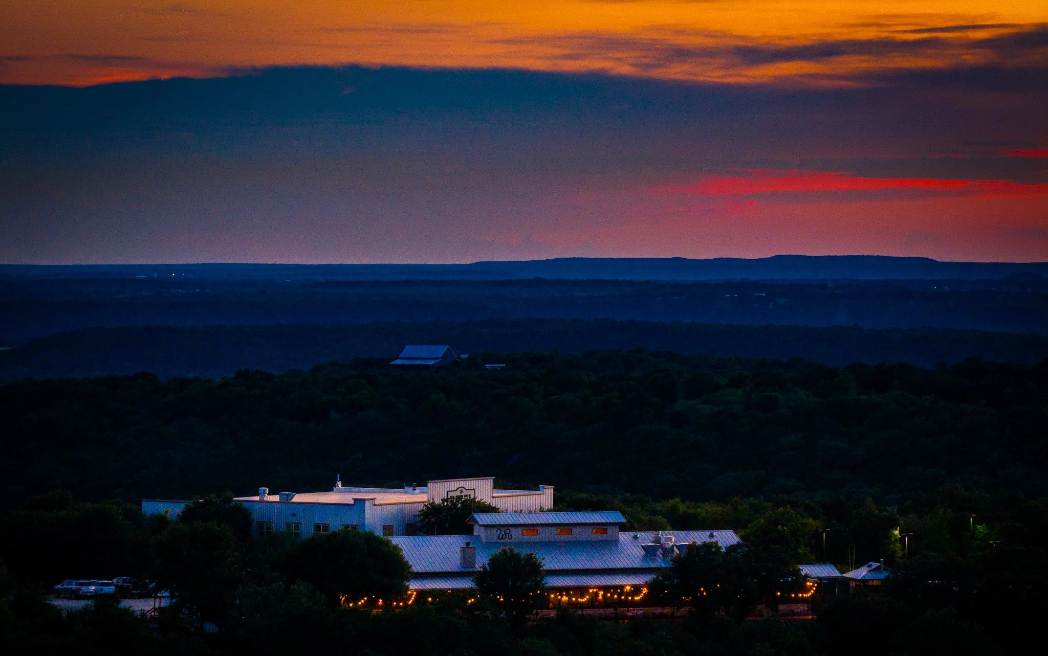 flying-r-photography-steakhouse-wildcatter5-short.jpg