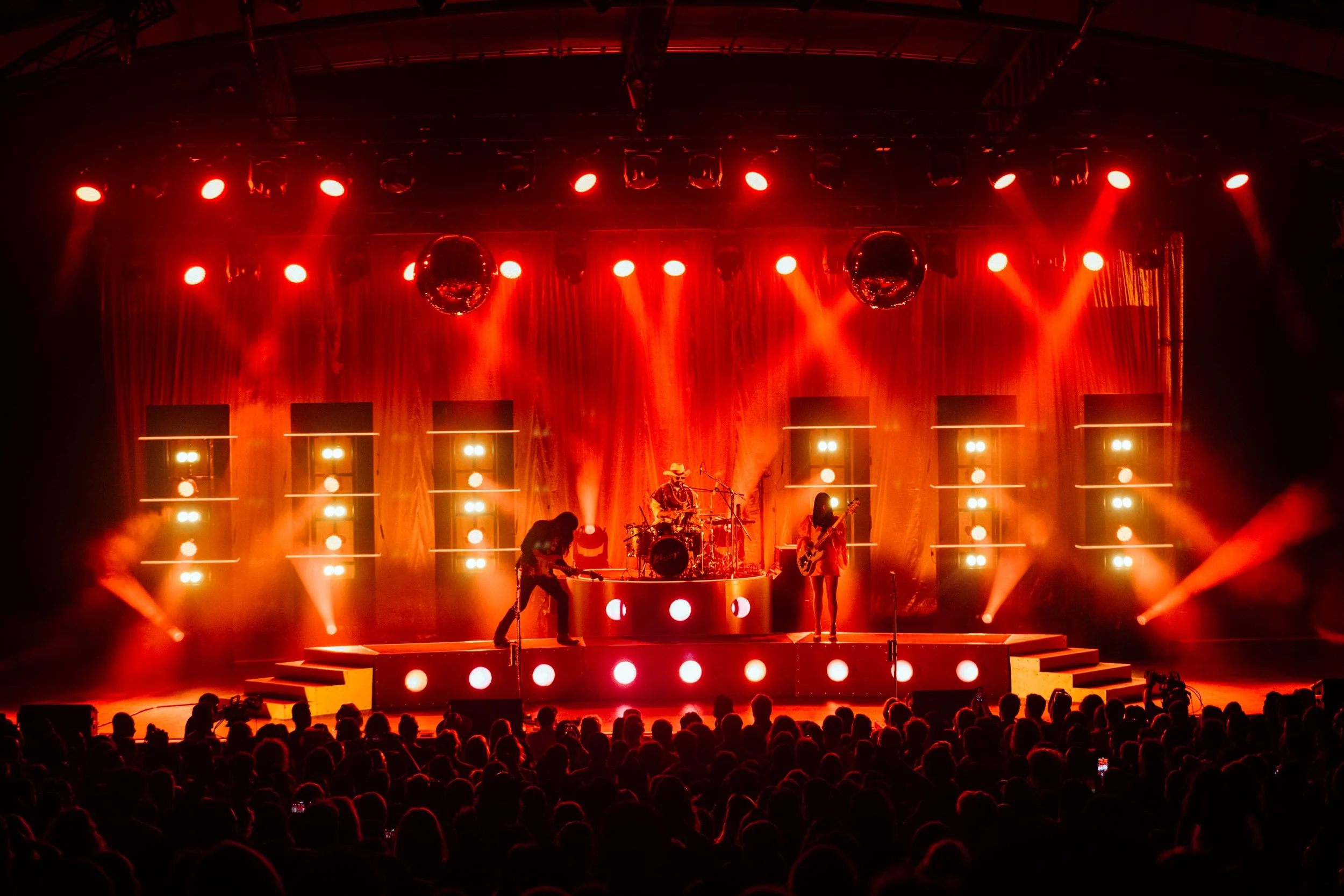JLY_Khruangbin_MelbourneN1-2-8 (3).jpg