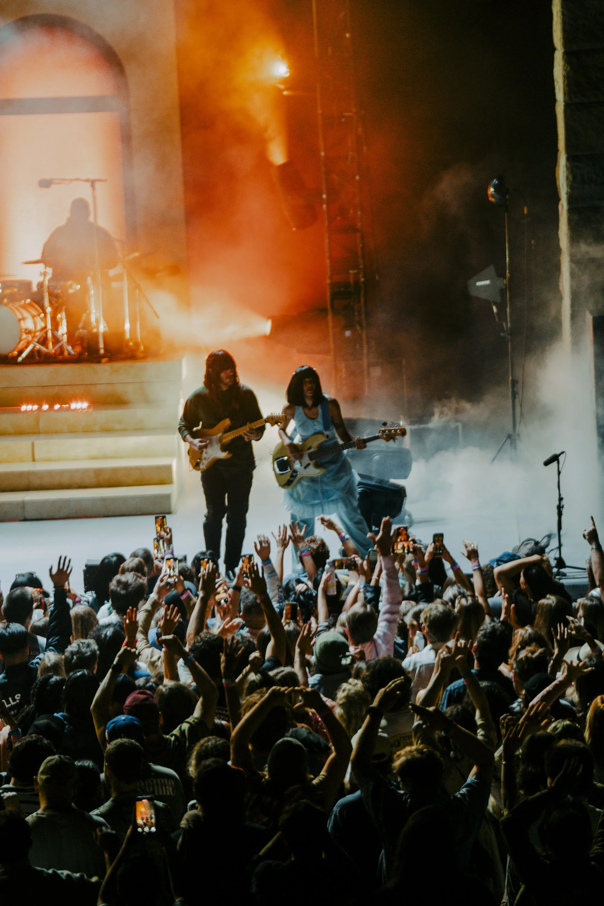 JLY_KhruangbinALaSala_SantaBarbaraBowl_N1-7522 (4).jpg