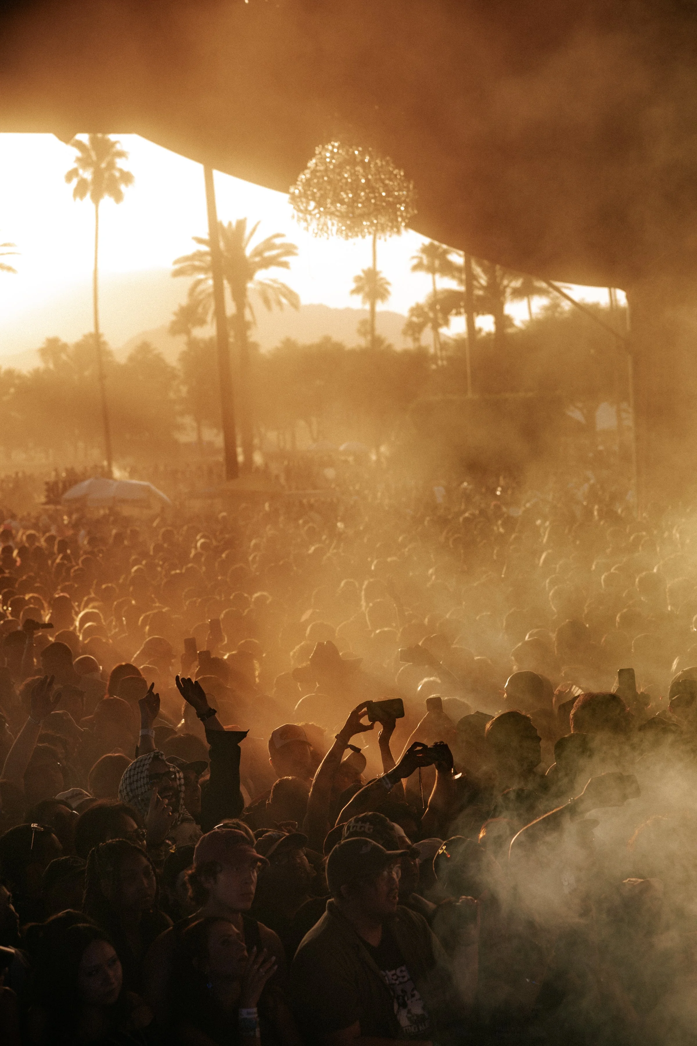 20260418_W2_Sat_Coachella_JYoung_073702.jpg
