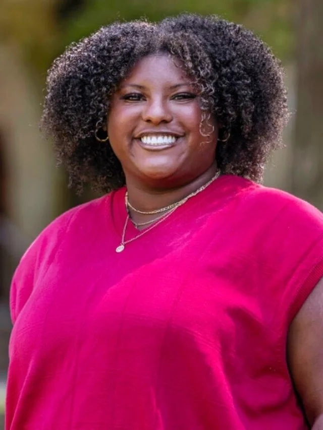 Recently profiled by Rhodes College, Rachel Carroll &rsquo;26, Bonner Scholar who chose to stay rooted in Memphis and lead impactful community work! 📣 From guiding youth at Bridges USA to coaching the South Side Wildcats and advancing health equity 
