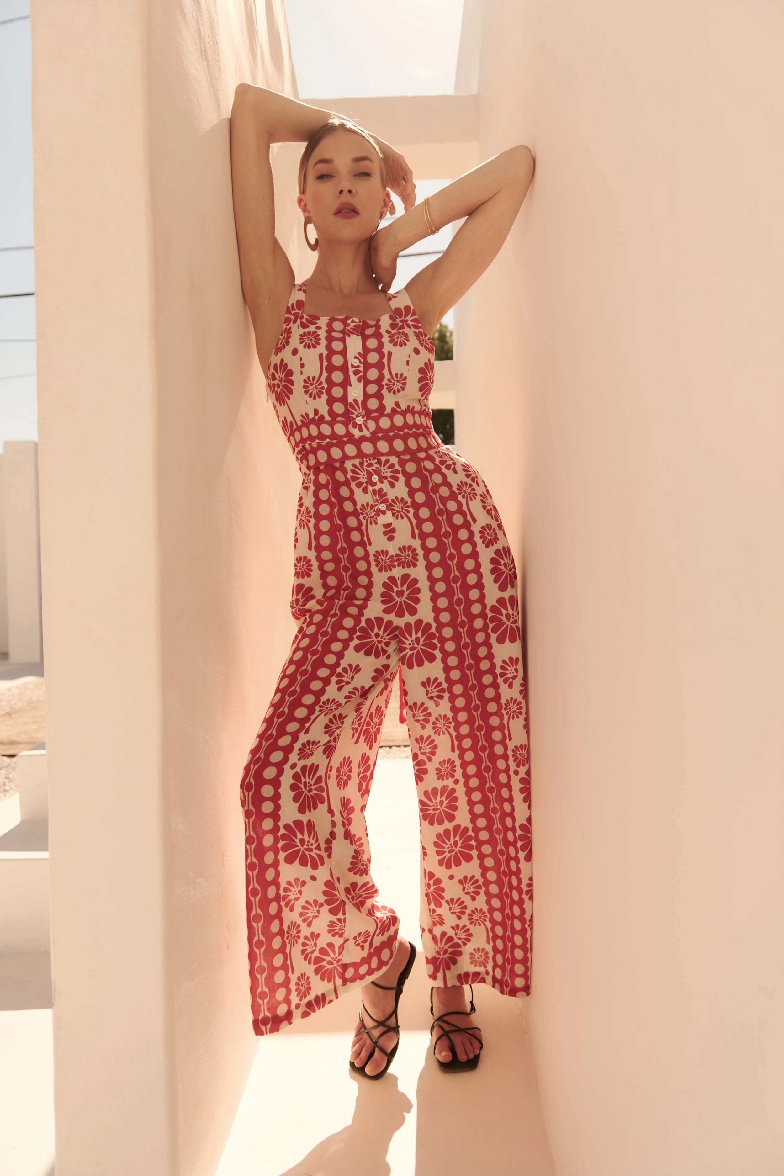 AD_LB- S242599.jpg