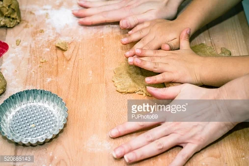 Family Homesteading Series – Cooking from Kids Fun & Healthy Cookbook* & Craft from Martha Stewarts Favorite Crafts for Kids*, 10am – 12pm