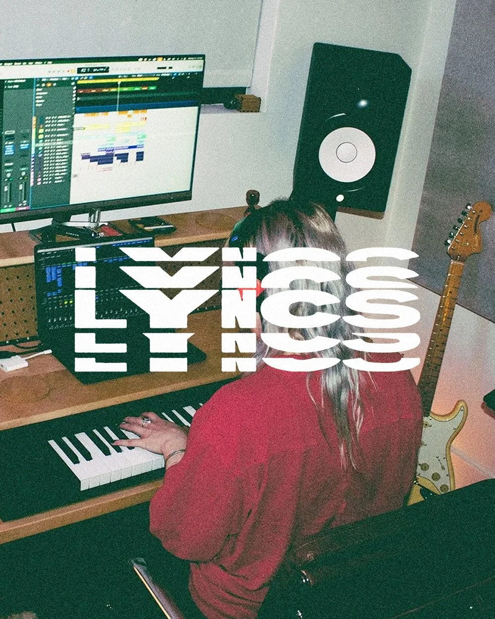 Lyncs_Social_Feed_In_Studio6.jpg