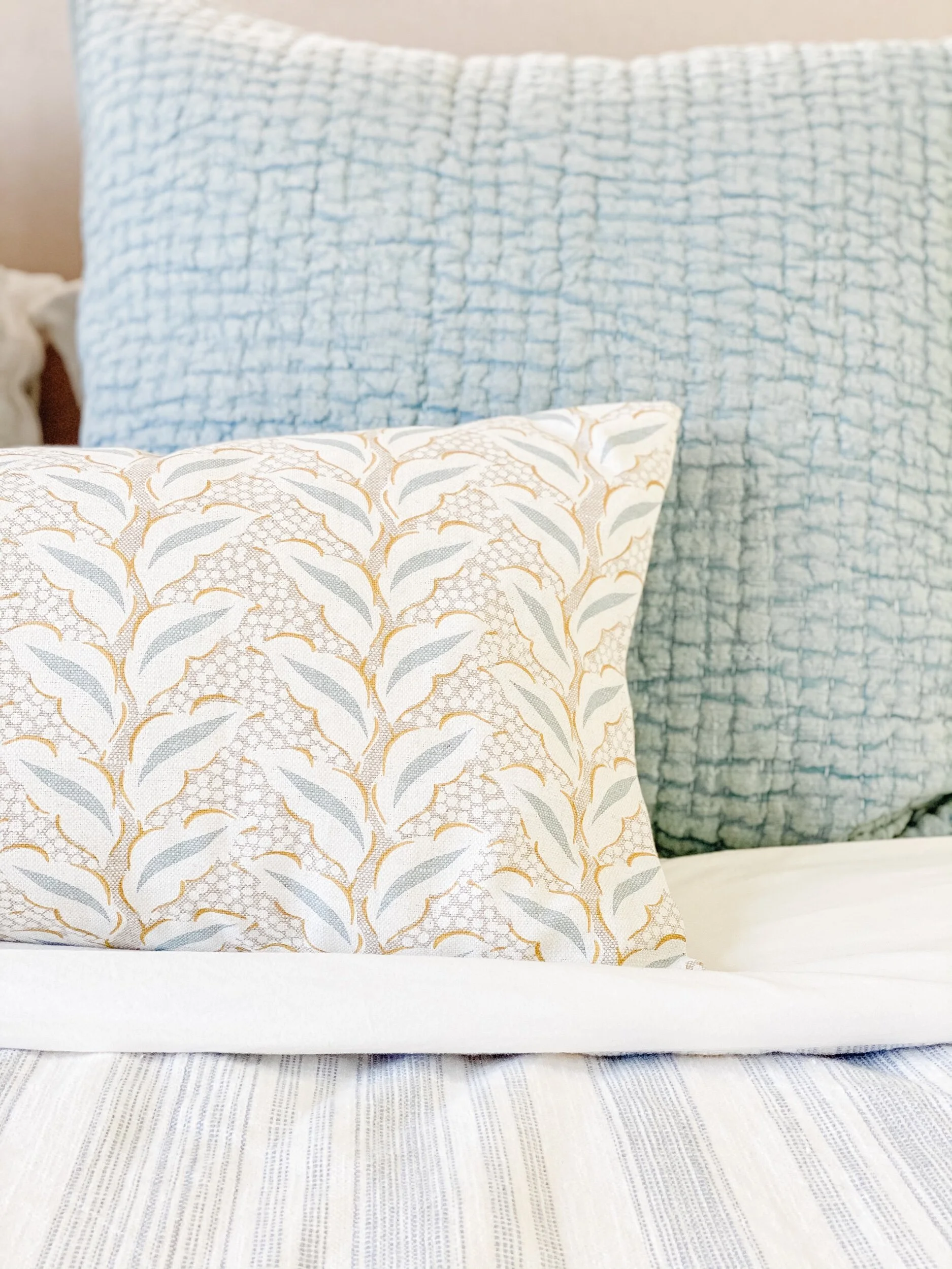 4D65E1BF-3290-4FA3-BF97-B2E0535F7696