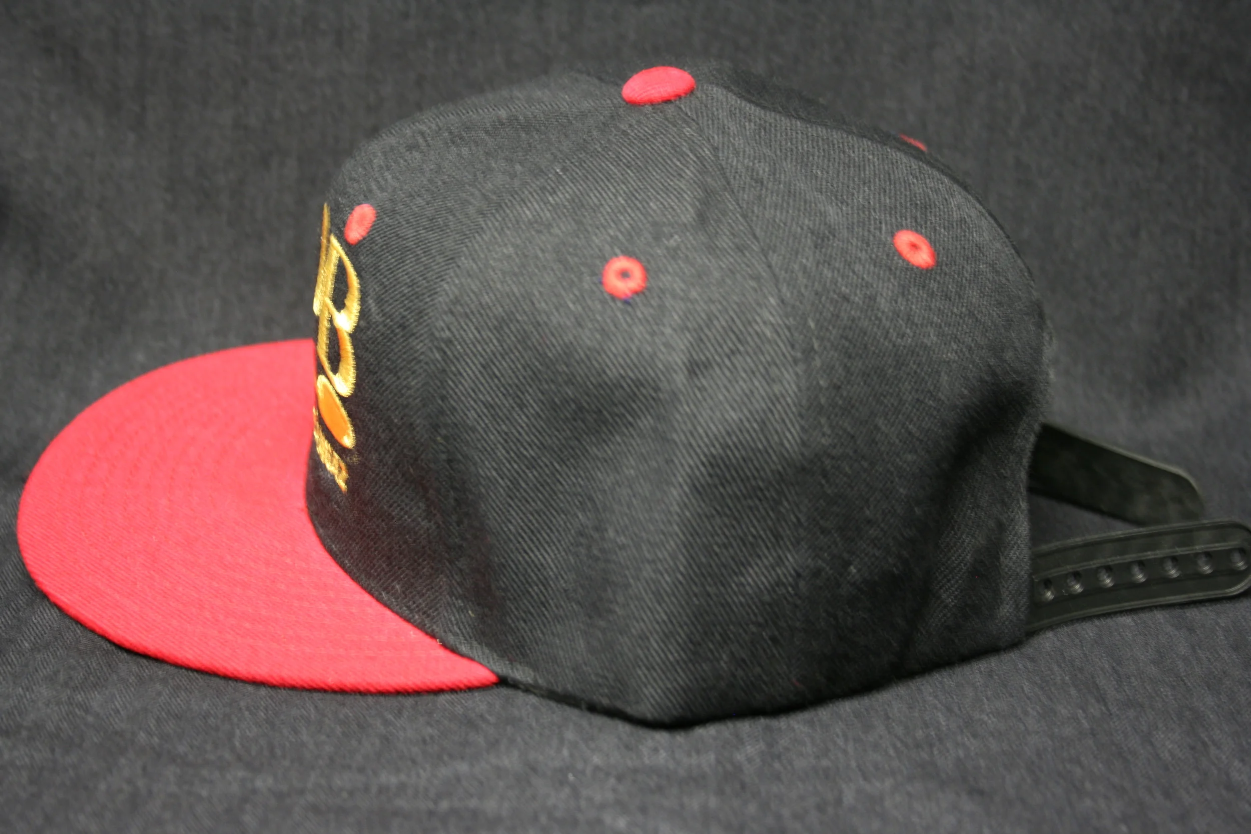 Billion Dollar Bangaz Black Snapback Hat W/ Red Brim