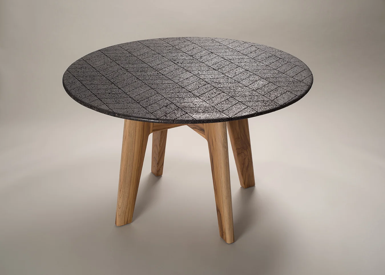 peca_lava_table_LD_01.jpg