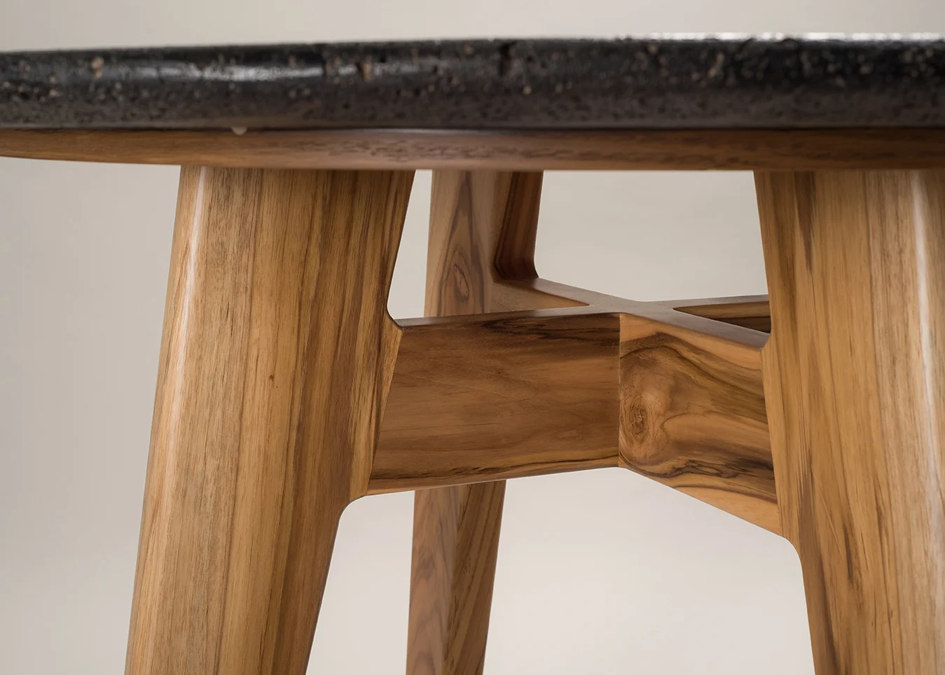 peca_lava_table_LD_05.jpg
