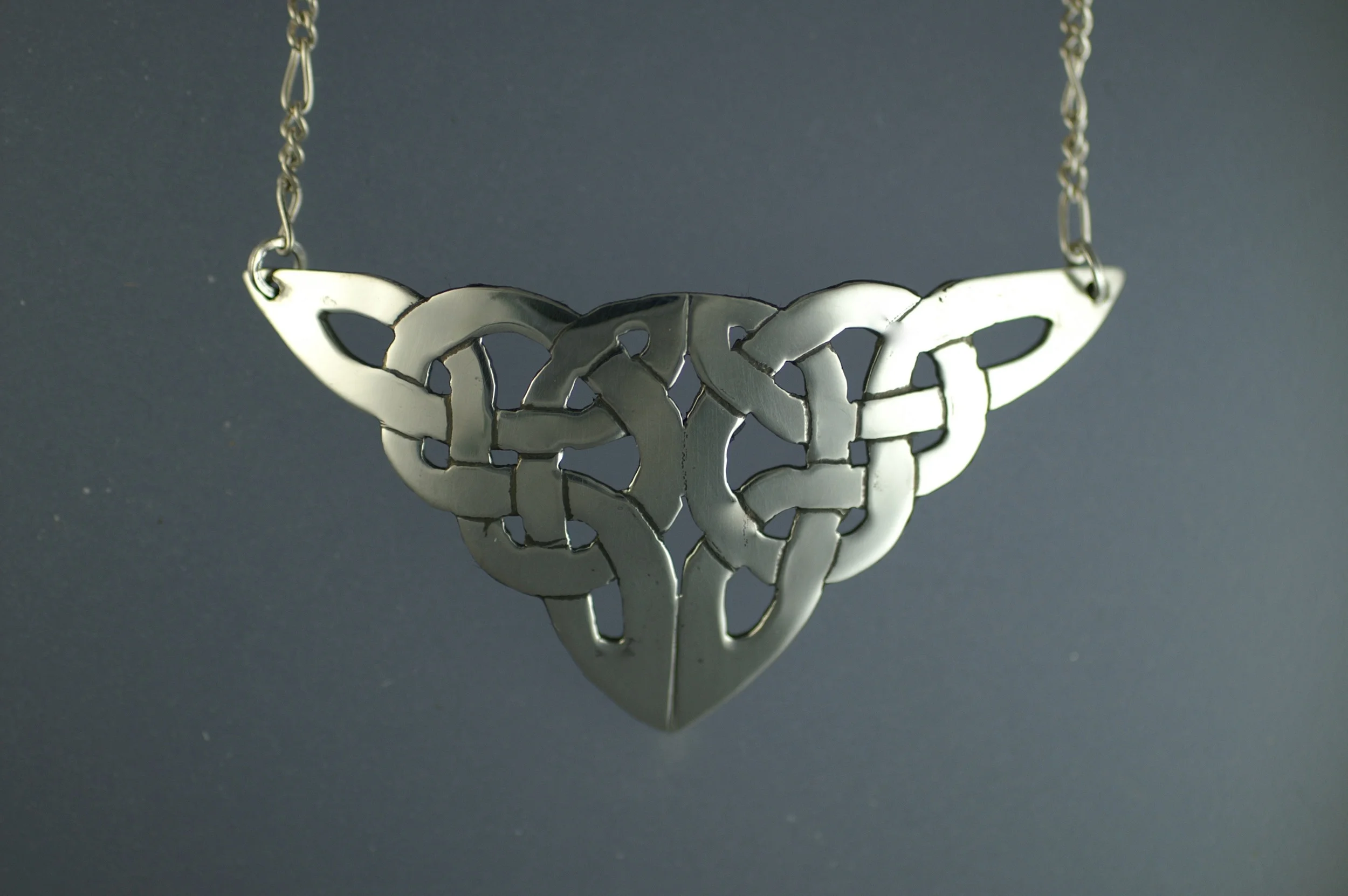 #5001. Double Trinity. $ 165. Traditional Celtic 1"x 1.75"