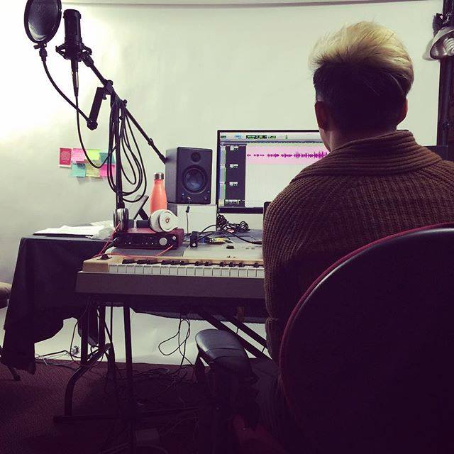 In the studio with Tchoua, 2016