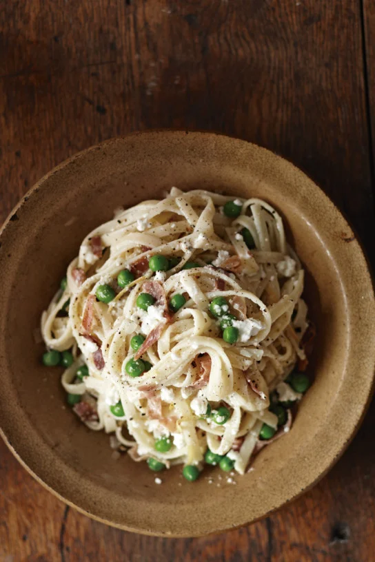 fettuccine and peas.jpg