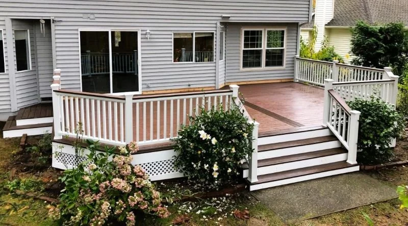 maple-valley-composite-timbertech-decking-azek-railing-installation-web-102 - Copy.jpg