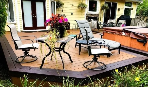 How to Clean Composite and PVC Decking: A Homeowner’s Guide for King County