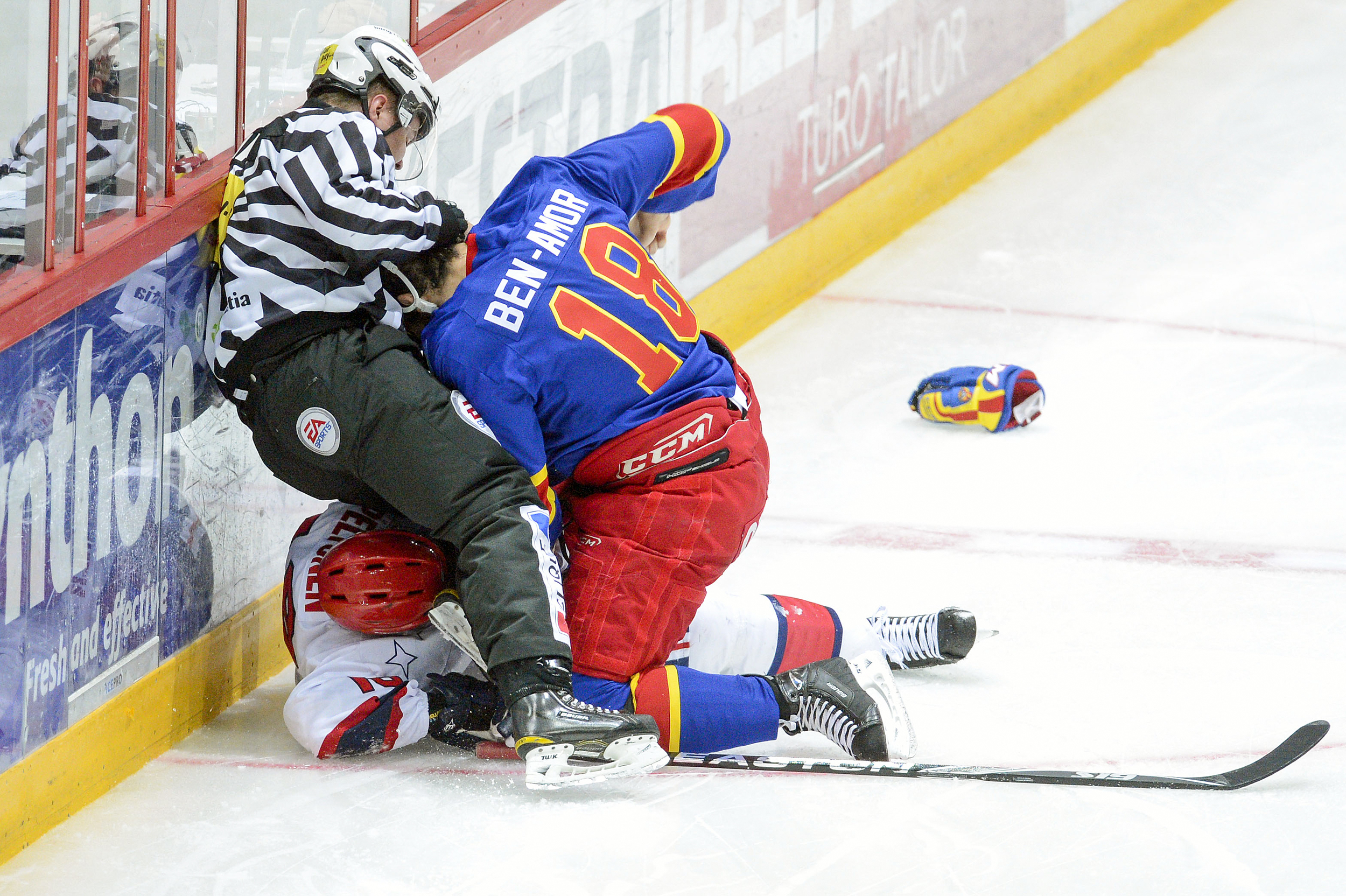 20120901_ifk-jok-TT_11.jpg