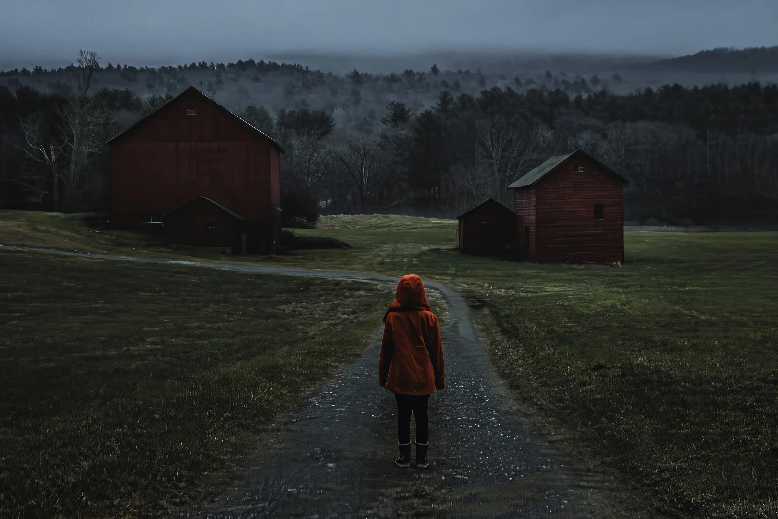 new-england-landscape-photography-red-barns-fog-moody.jpg