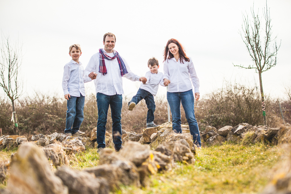 4th generation winemaker, Andreas Roll, with his family