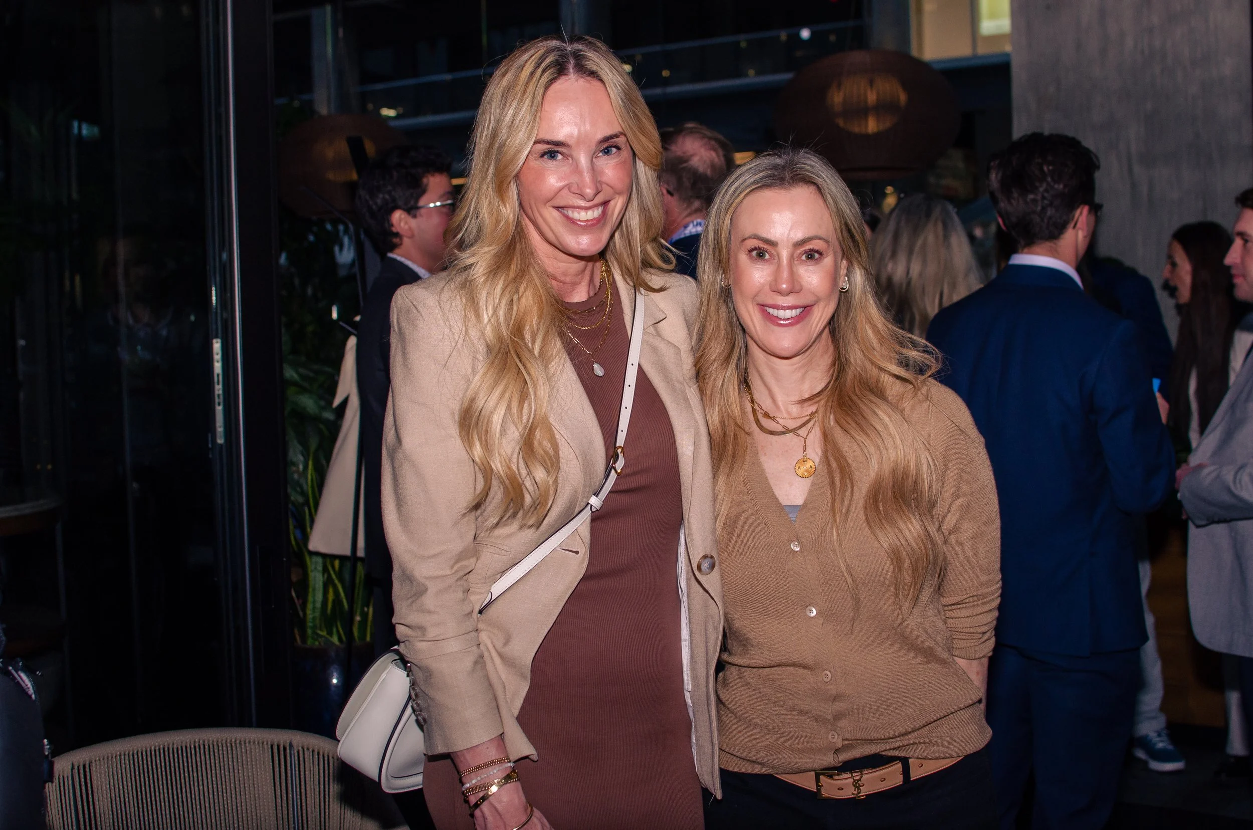 Los Angeles corporate event photographer covering networking mixers, conferences, and brand activations.