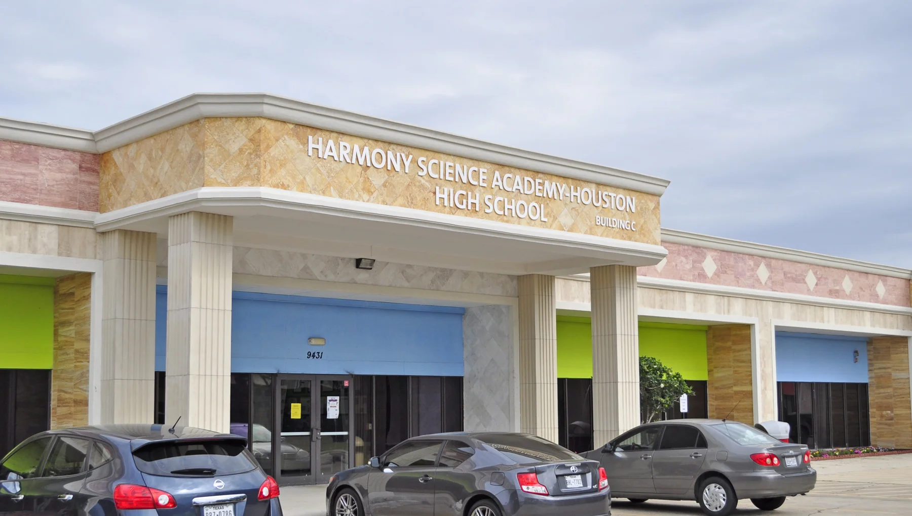 April-25--2013-Harmony_1.jpg