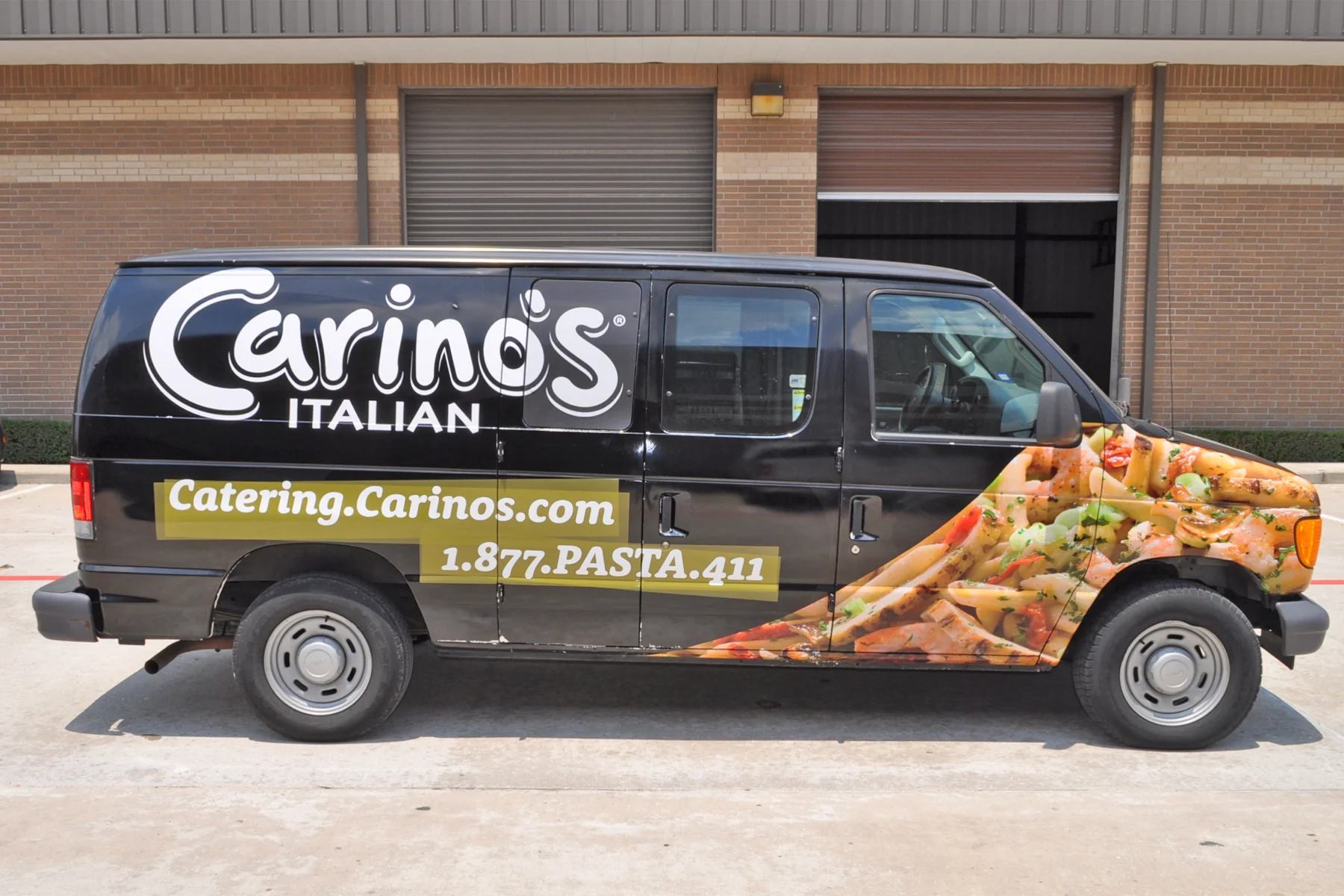 Carinos.jpg