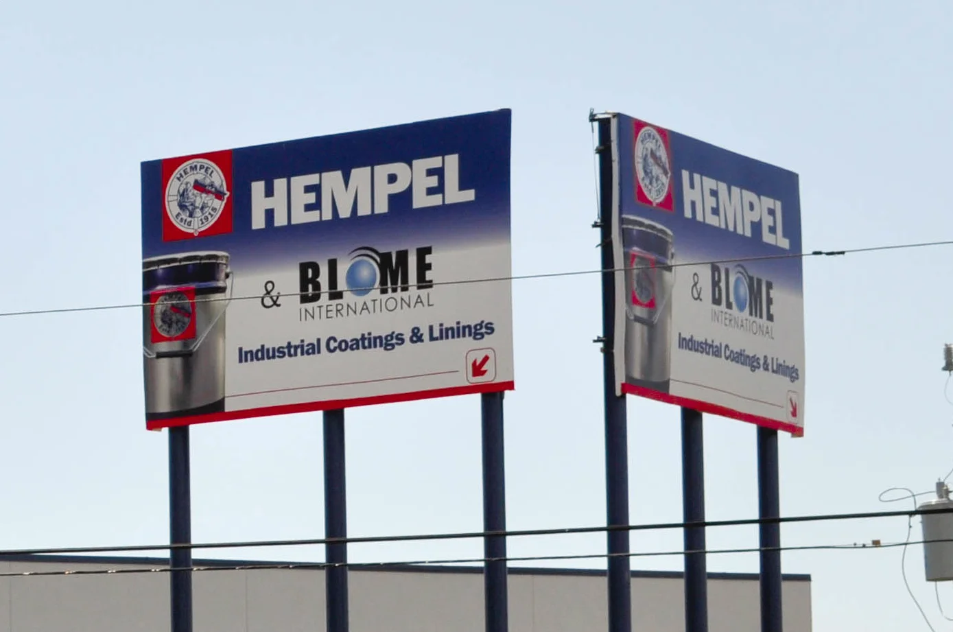 Onsite Non-Lighted Billboard Pole Sign (close up) - Double Sided "V" Billboard for Max. Visibility from 3 Sides (270°)